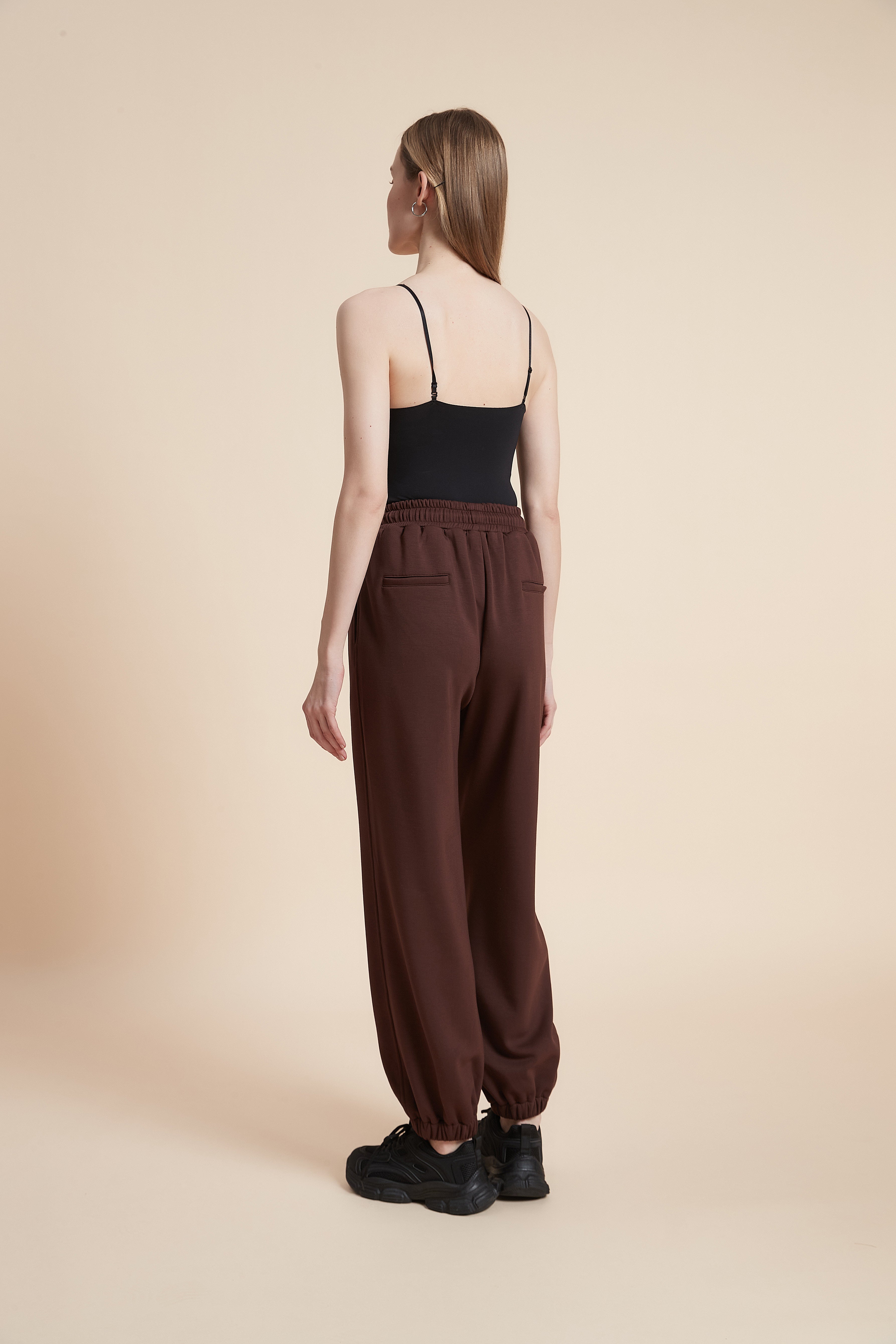 سويت بانتس سادة برباط خصر