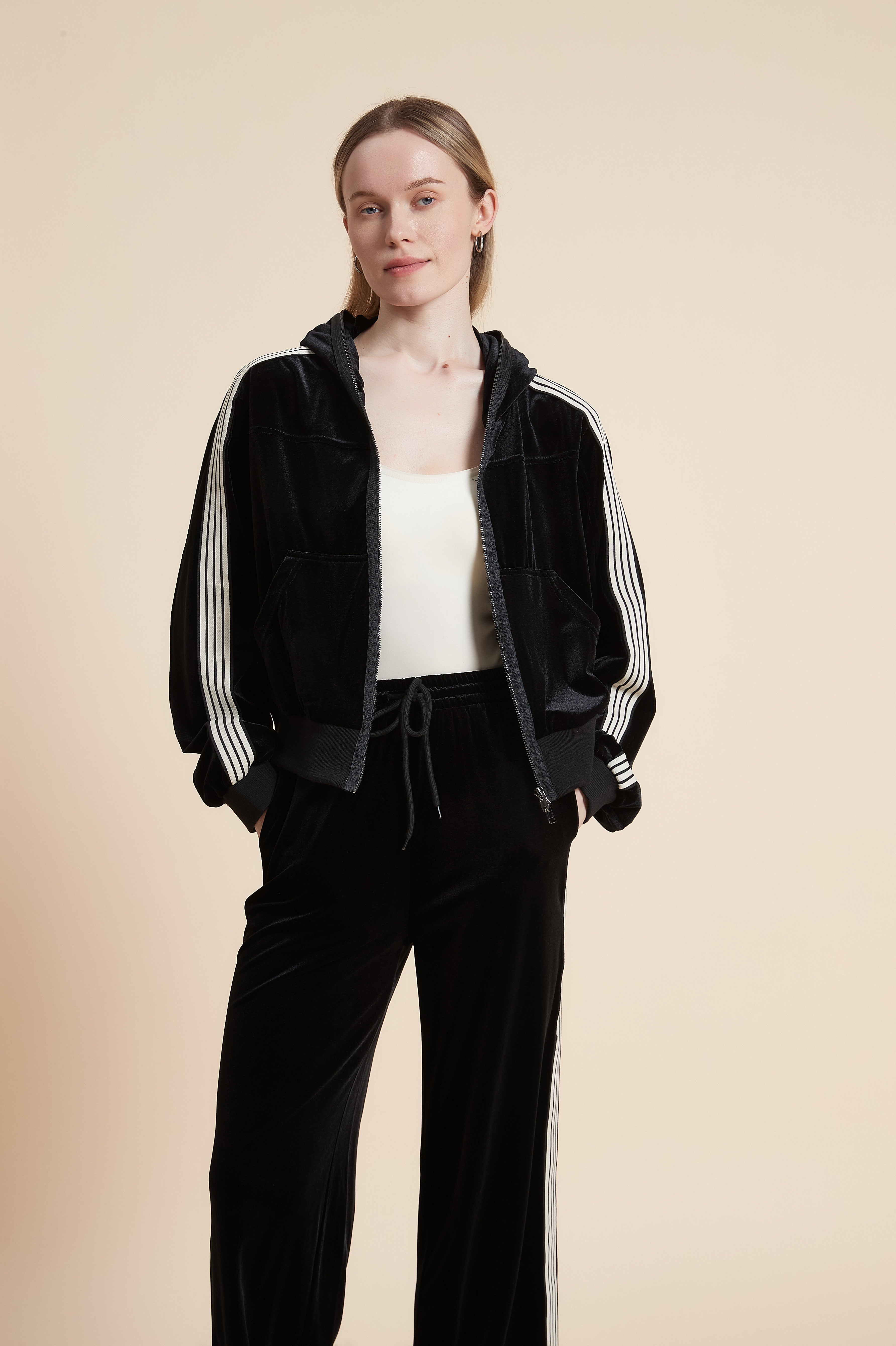 Long-Sleeved Sweatshirt