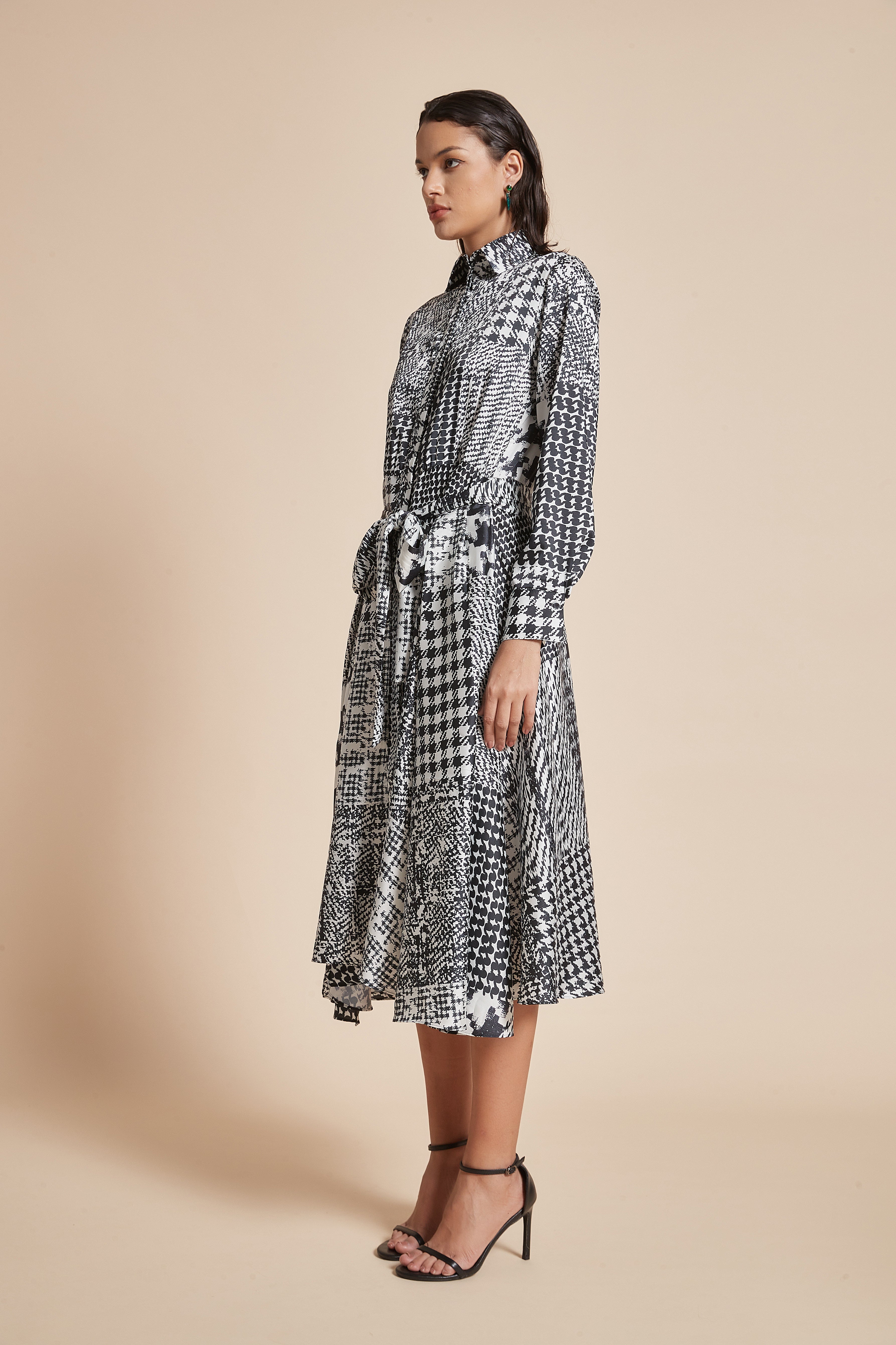 Yola Printed Midi Dress with Long Sleeves and Waist Belt