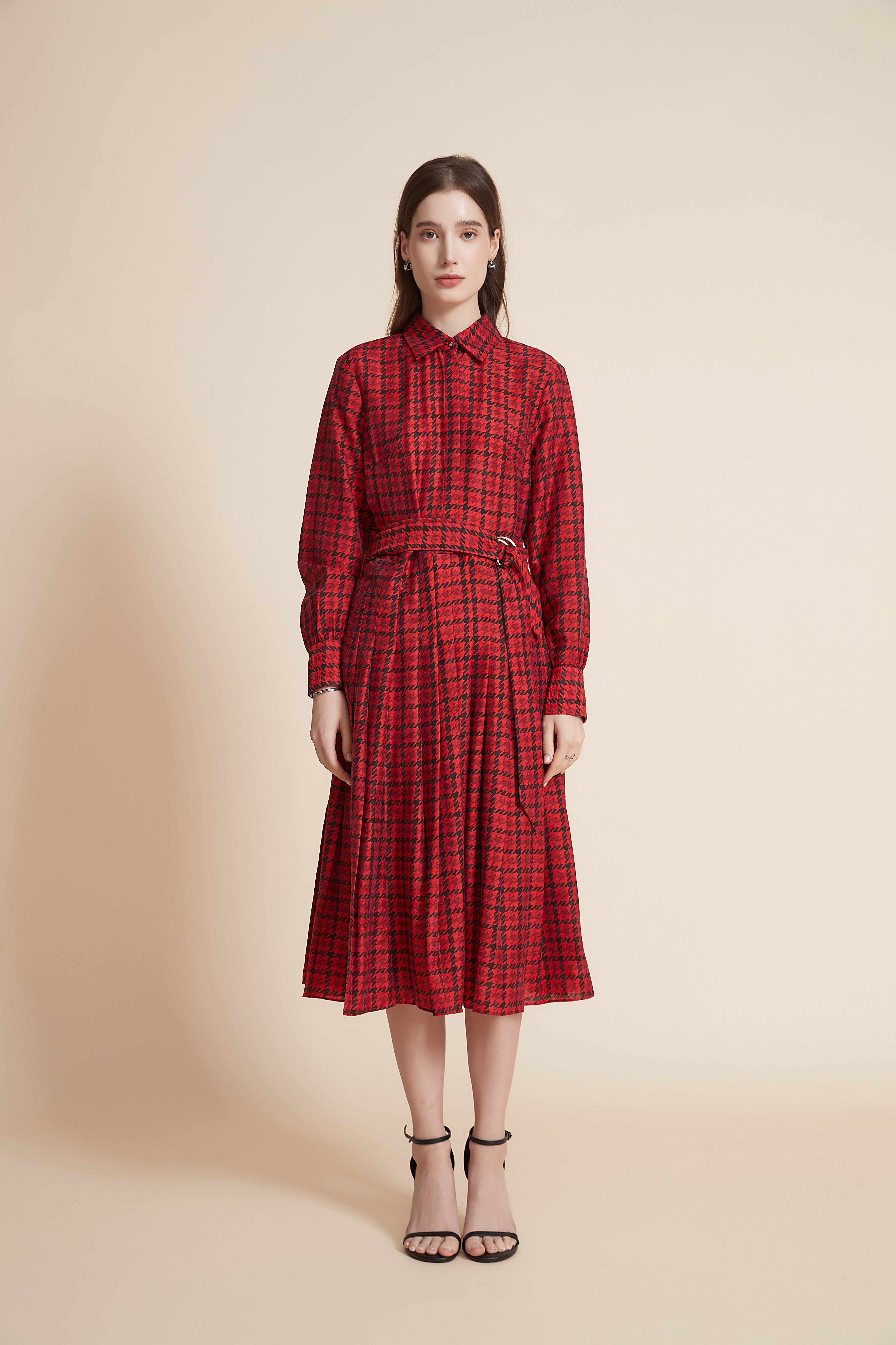 Yola Checkered Midi Dress with High Waist Belt and Long Sleeves