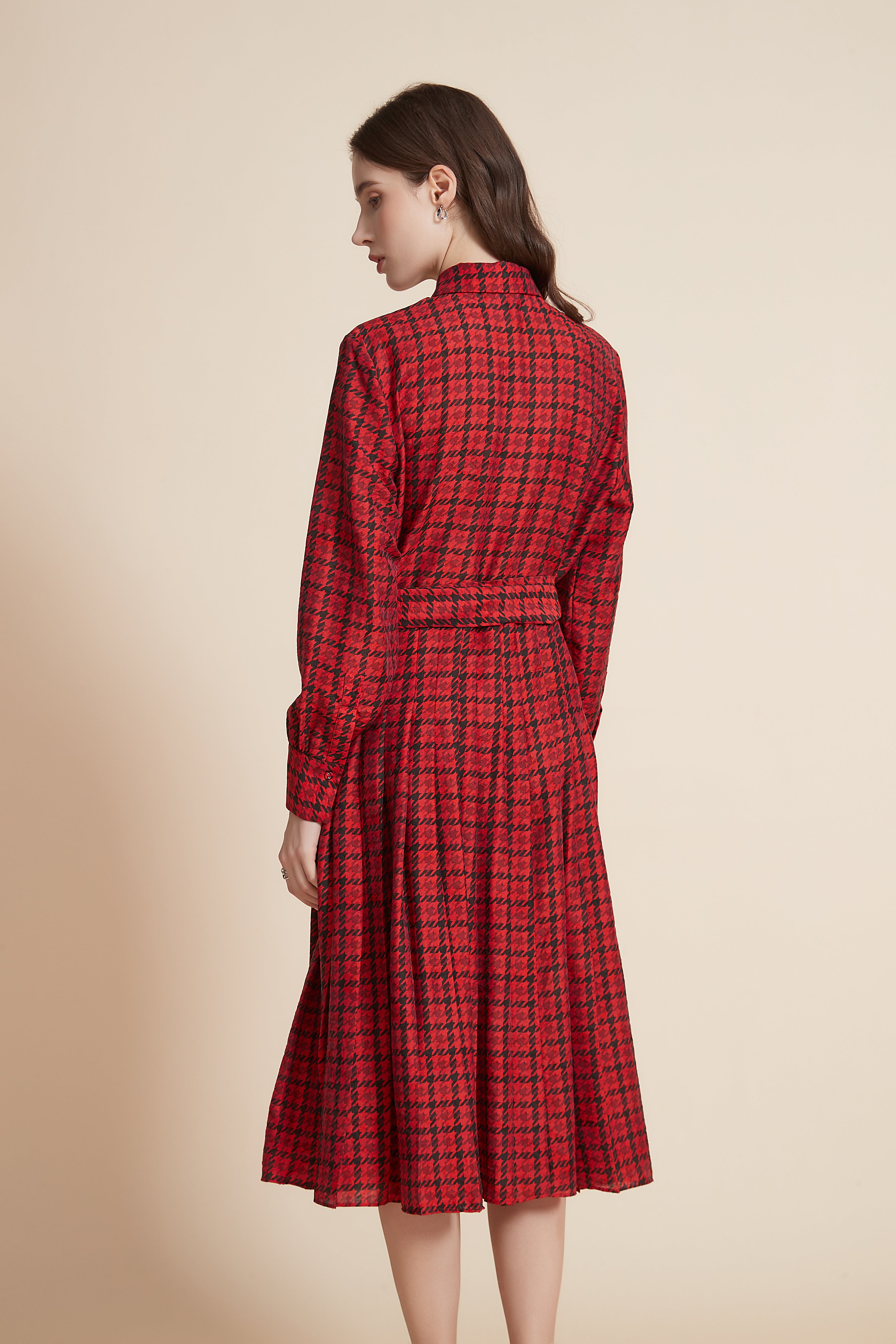 Yola Checkered Midi Dress with High Waist Belt and Long Sleeves