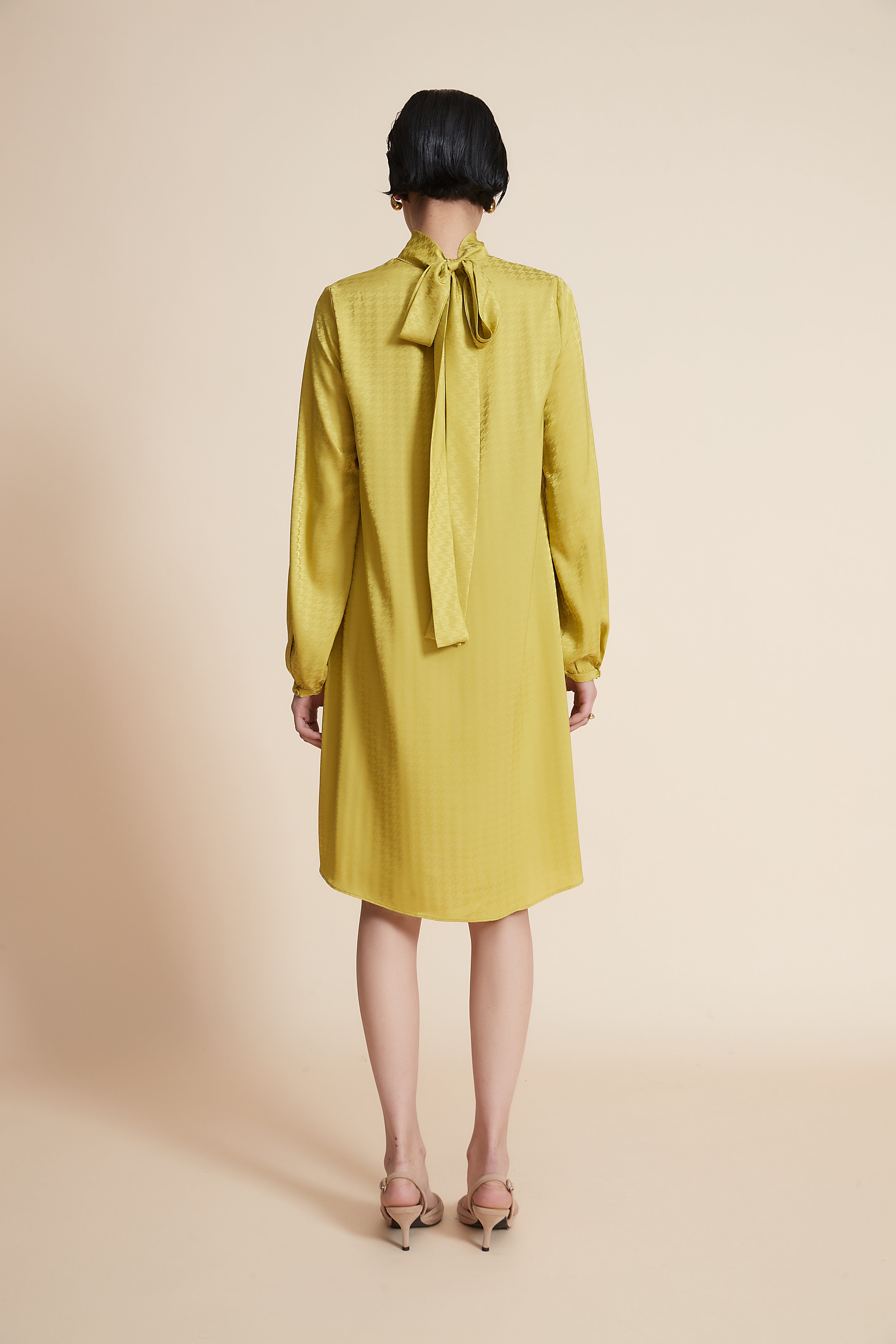 Yola Knee-Length Checkered Dress with Long Sleeves