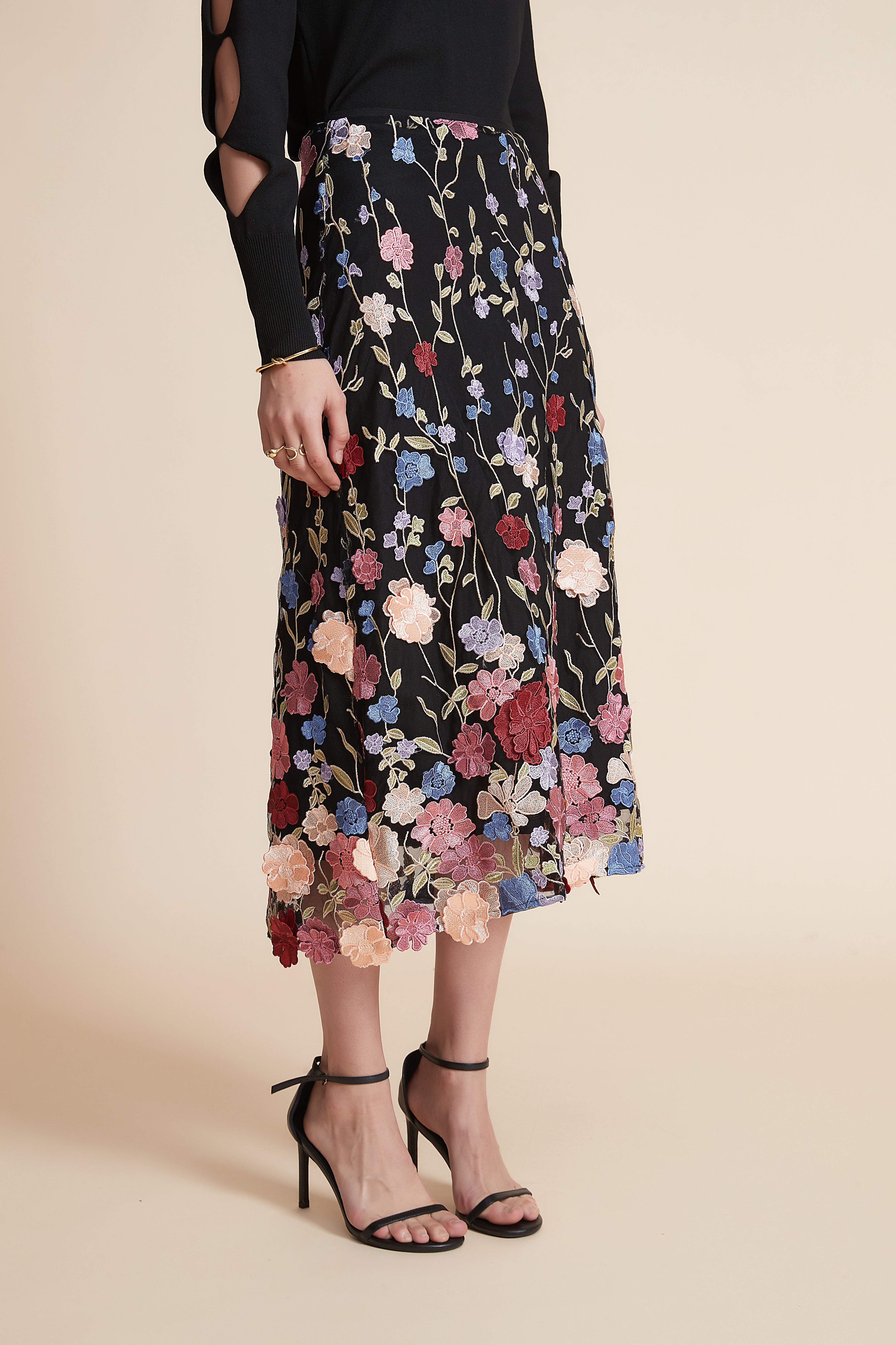 Yola Lace-Detail Floral Midi Skirt