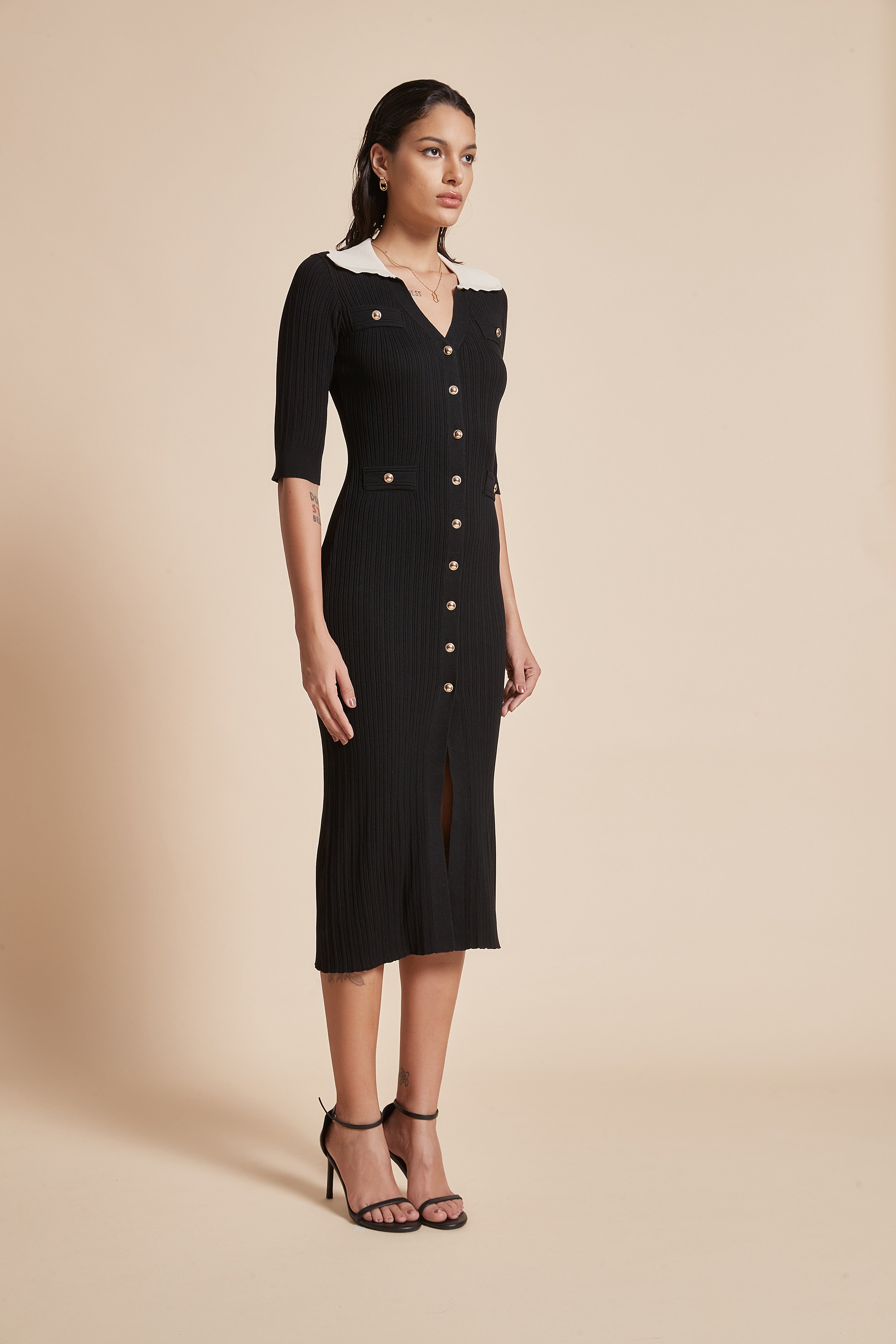 Yola Midi Dress with Half Sleeves and Front Buttons