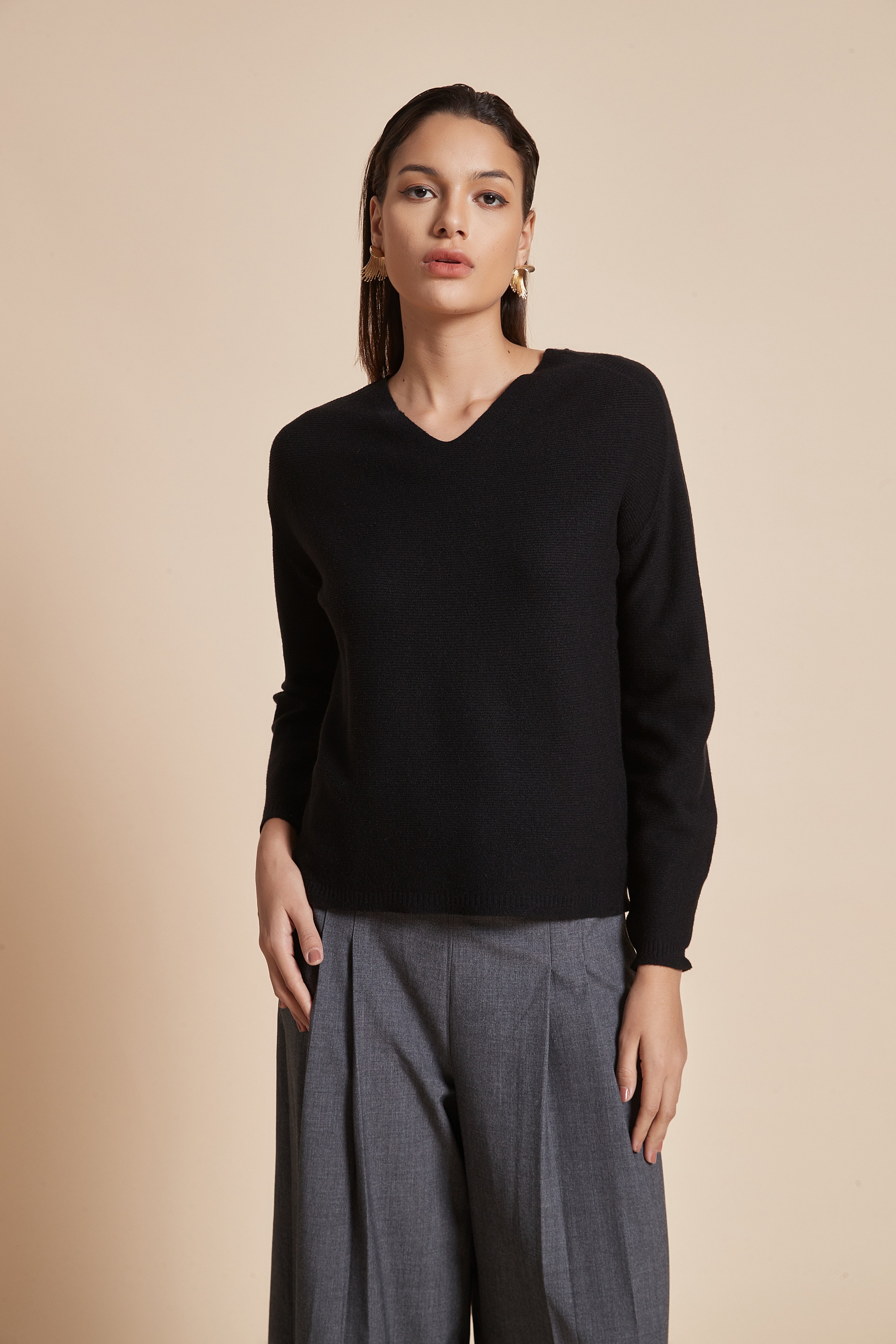 Yola Fitted Plain Blouse with Long Sleeves