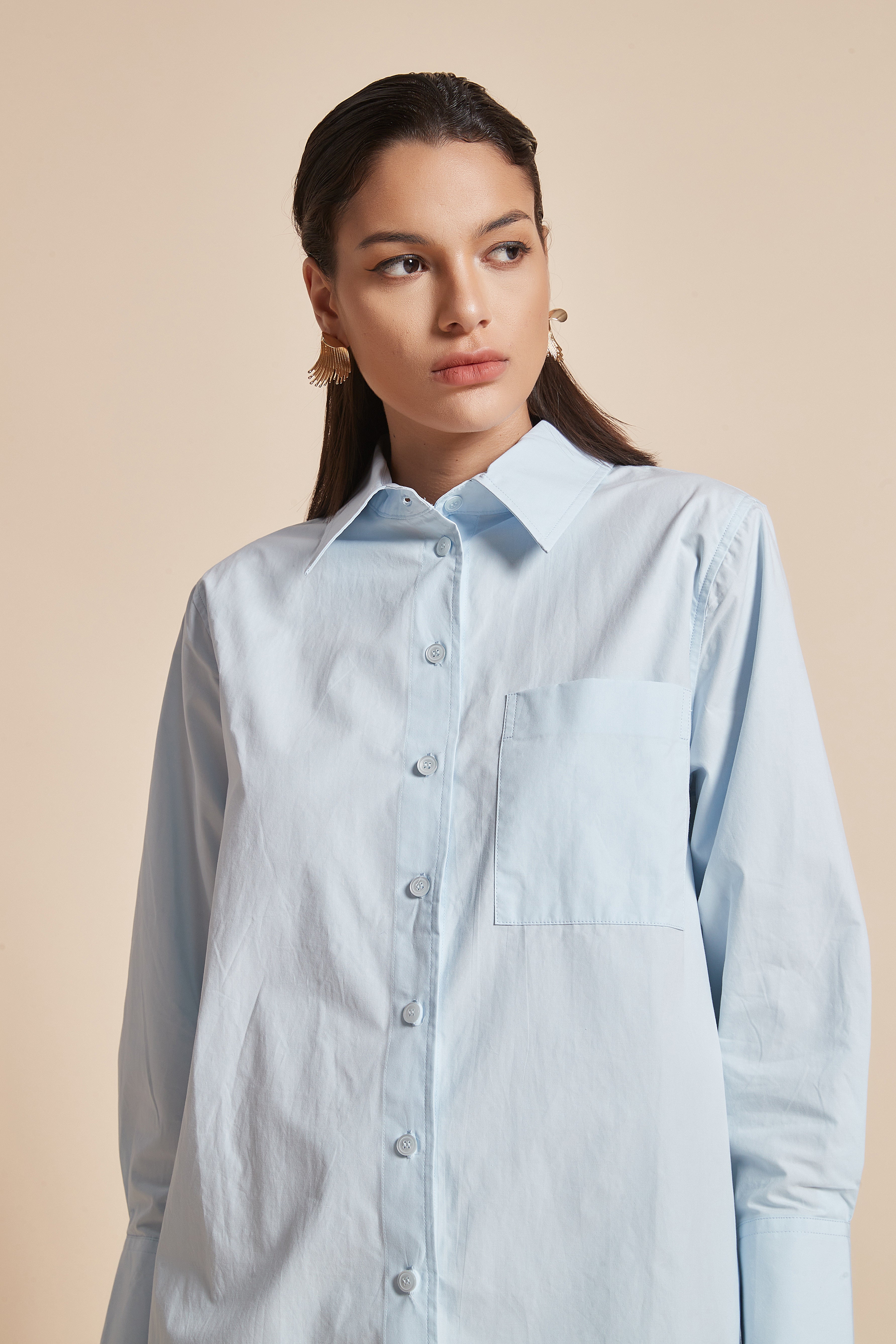 Yola Plain Hip-Length Women's Blouse with Long Sleeves, Shirt Collar, and Front Buttons