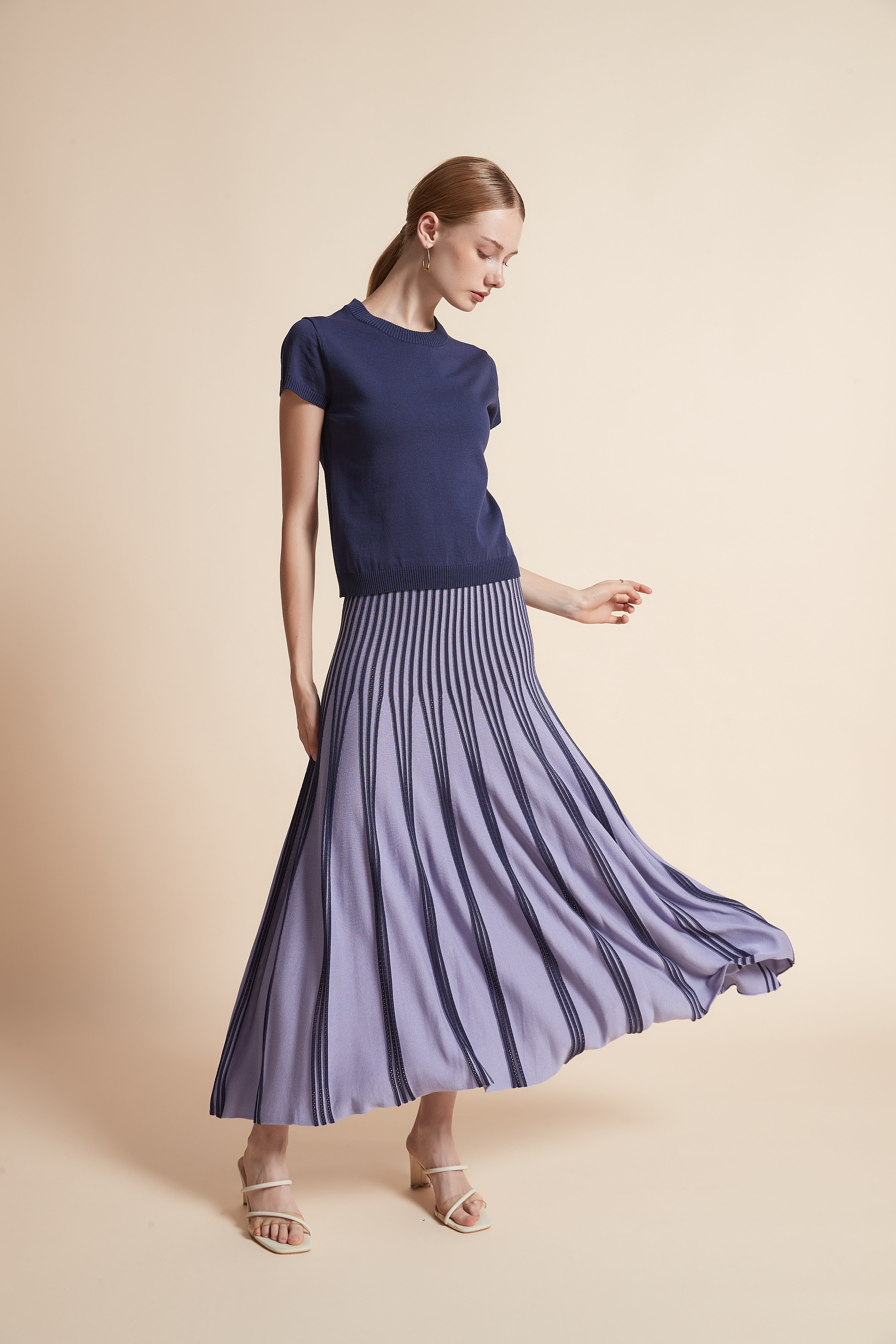 توب منسوج سادة نص كم