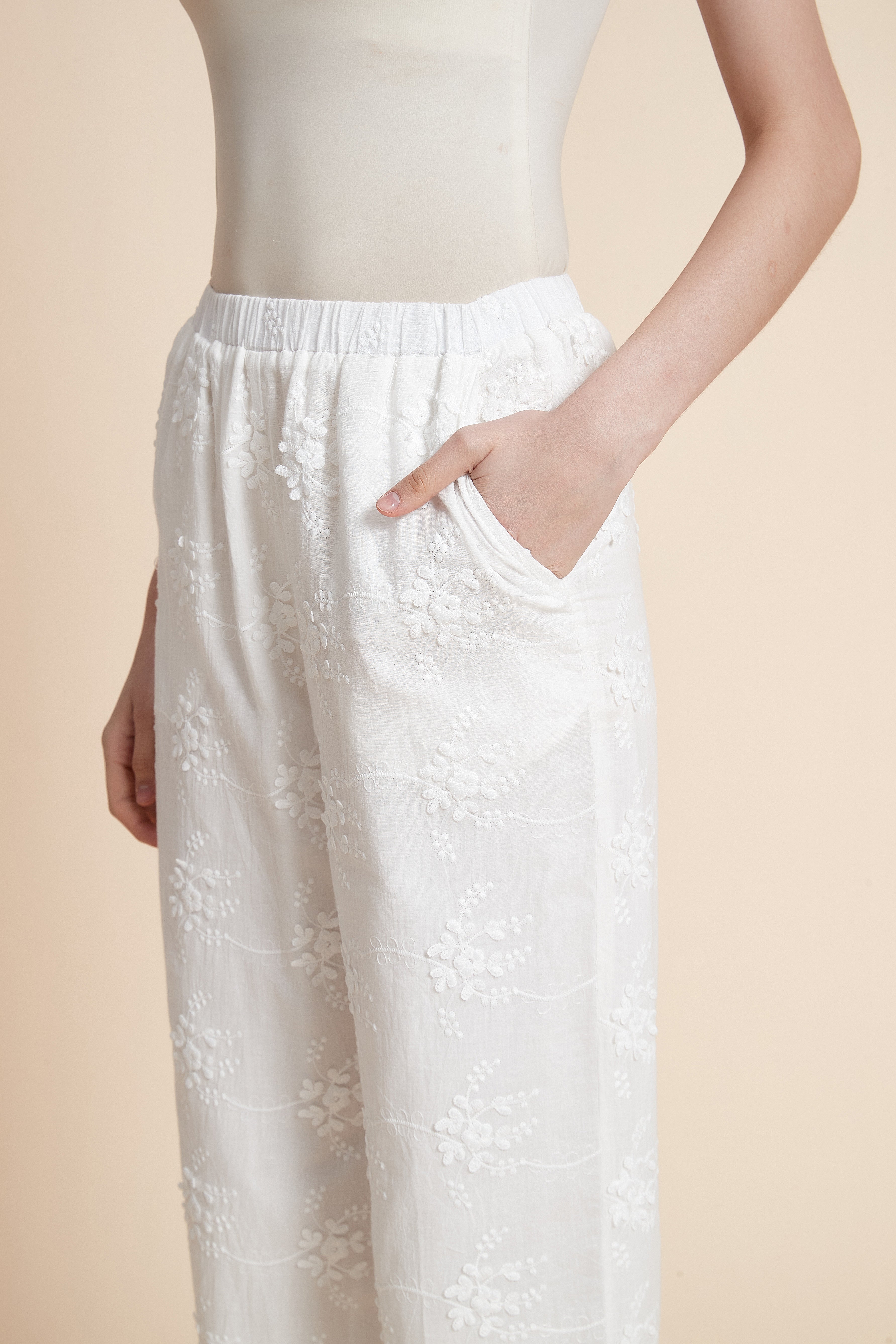 Embroidered Floral Long Pants