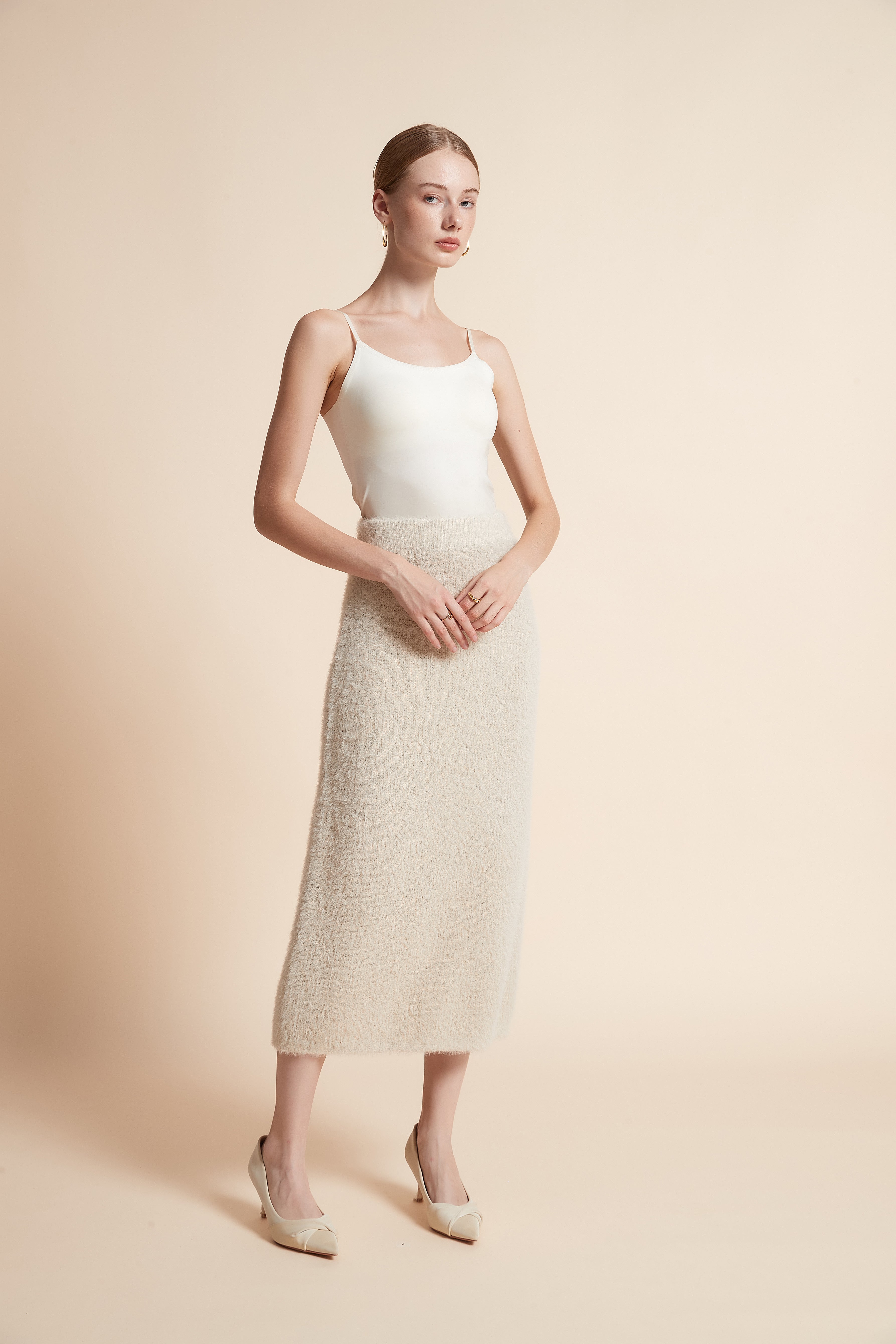 تنورة ميدي فرو