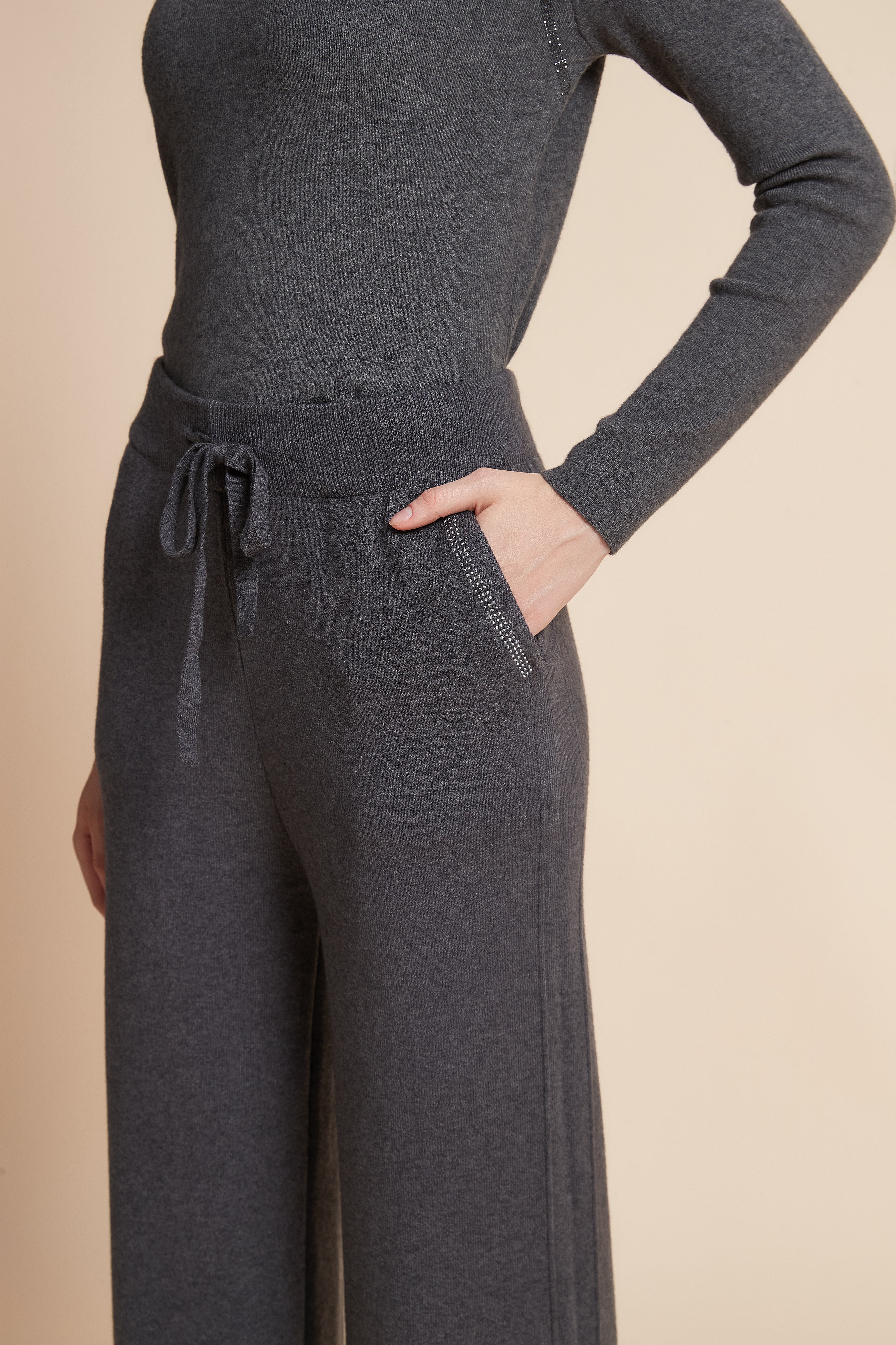 Wide-Leg Drawstring Pants