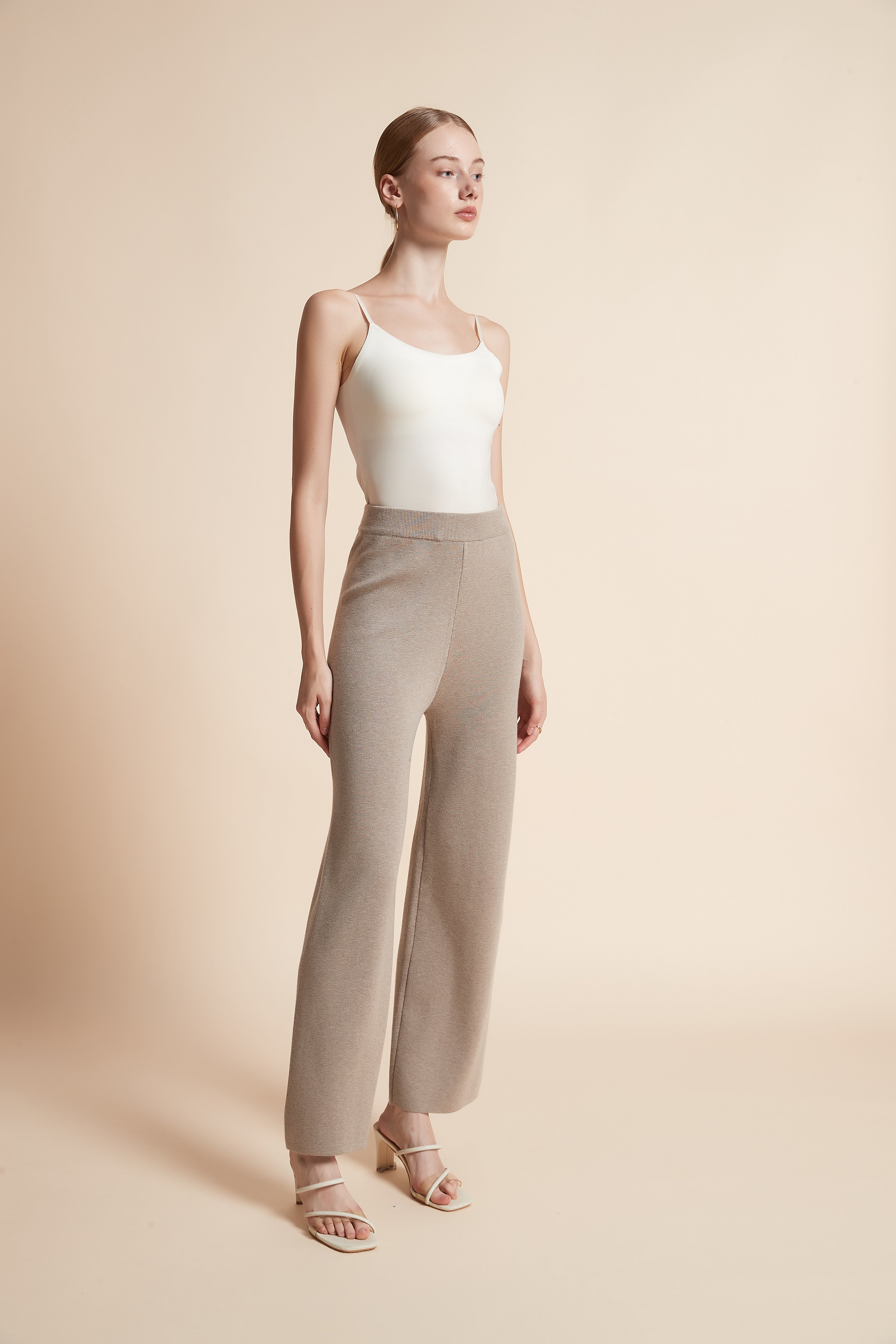 بنطلون طويل سادة واسع