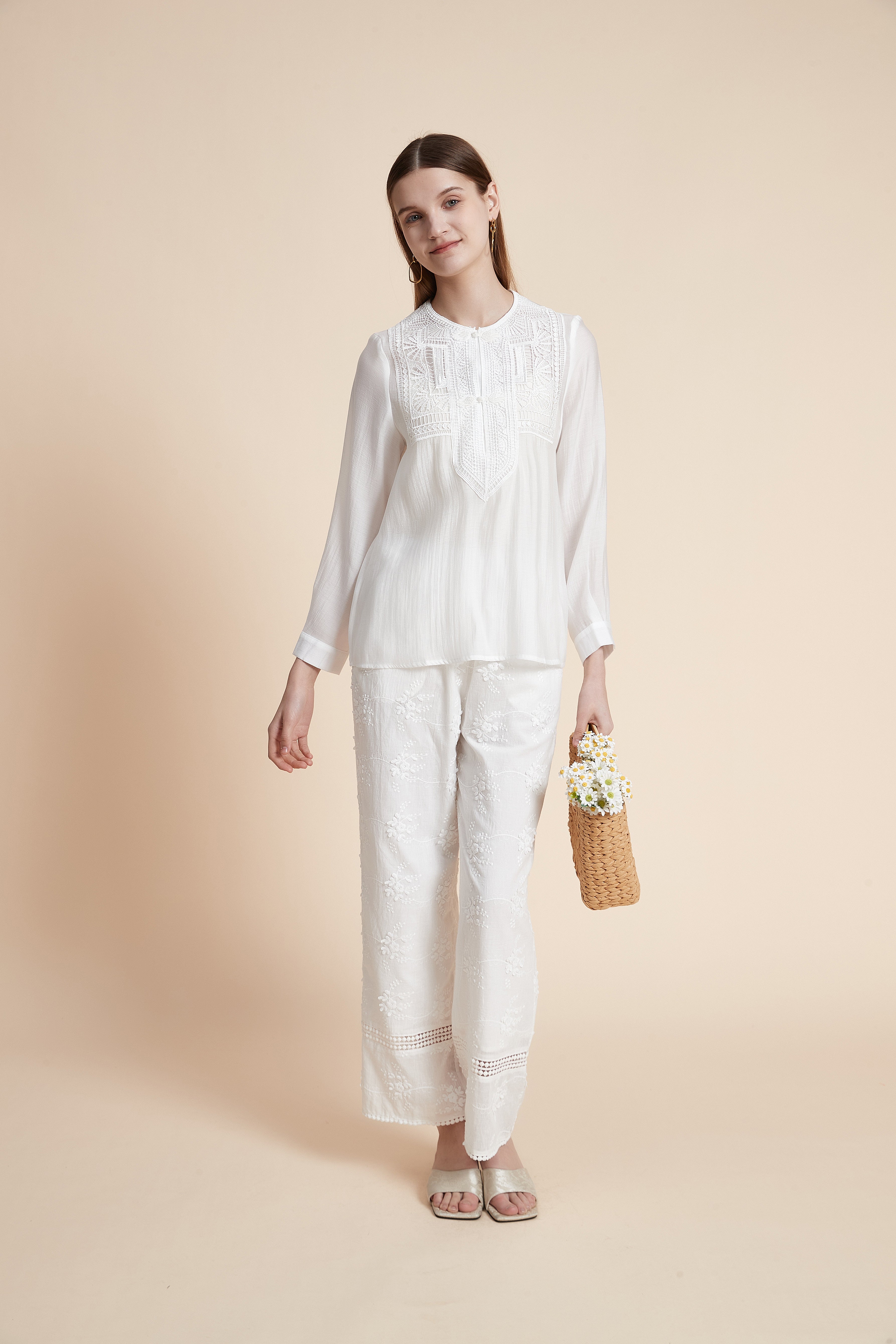 Embroidered Floral Long Pants