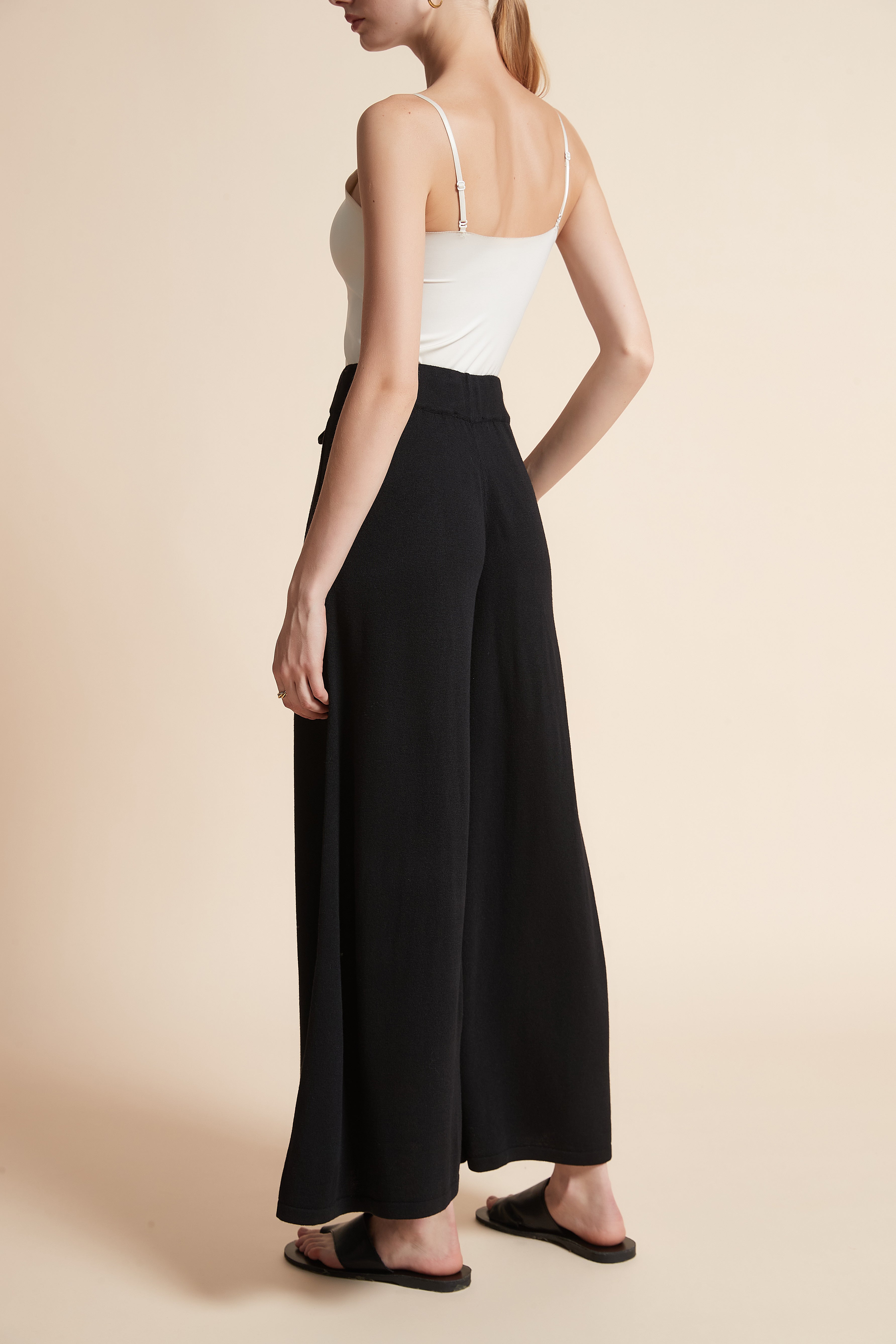 Wide-Leg Pants with Pockets