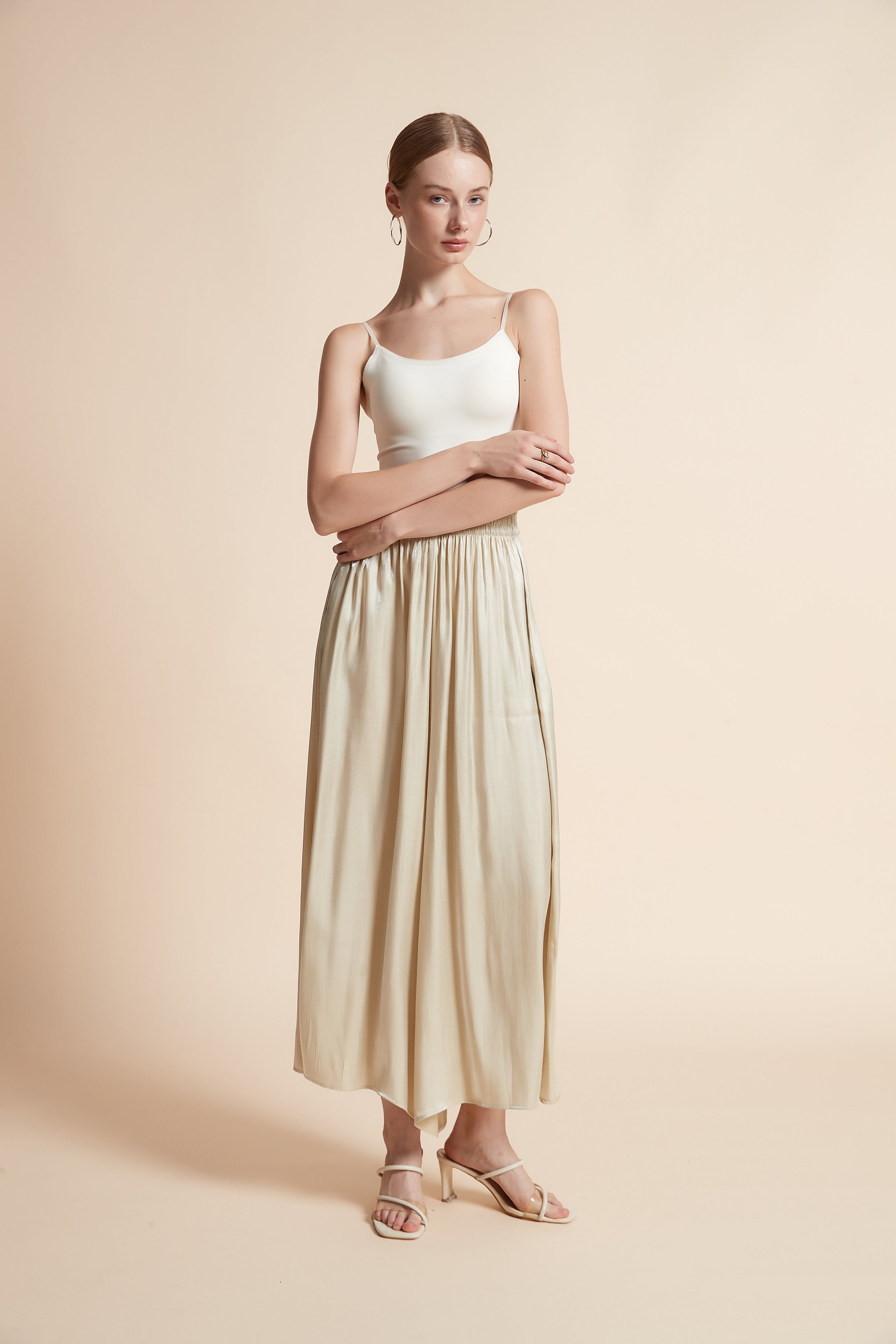Solid Wide Skirt with Pockets