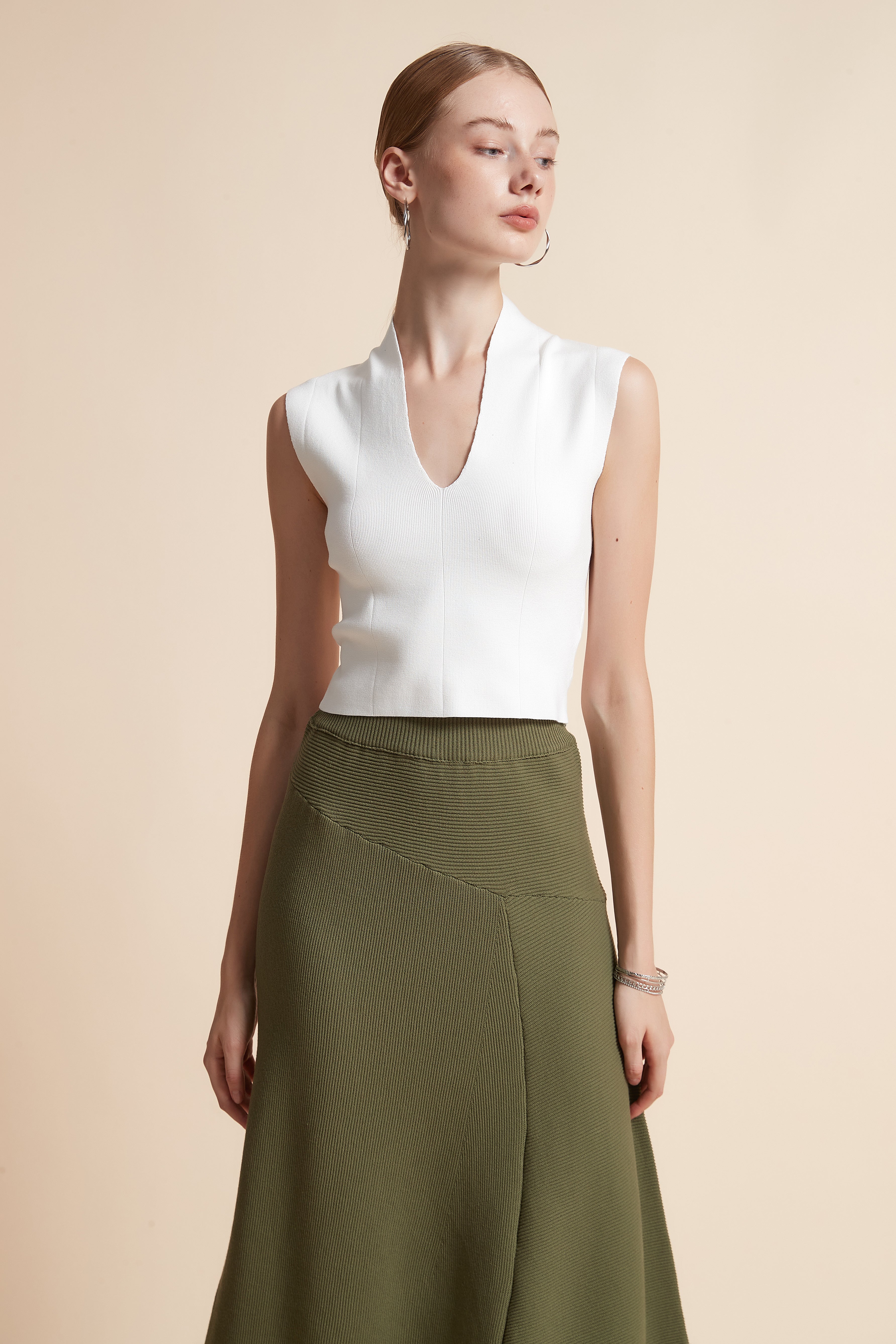 Ribbed Sleeveless V-Neck Top