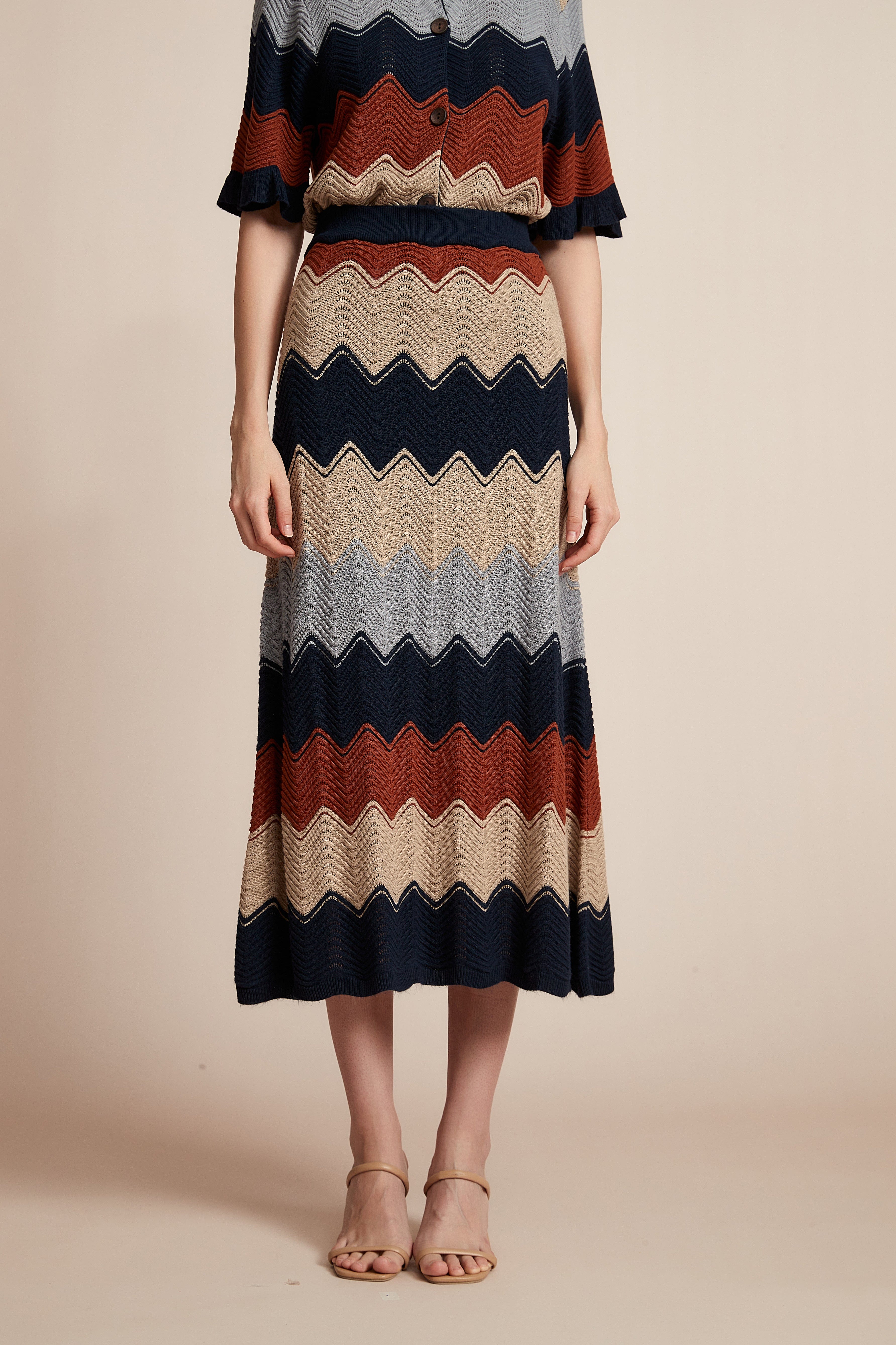 Yola Wide Midi Skirt in Knit Colors