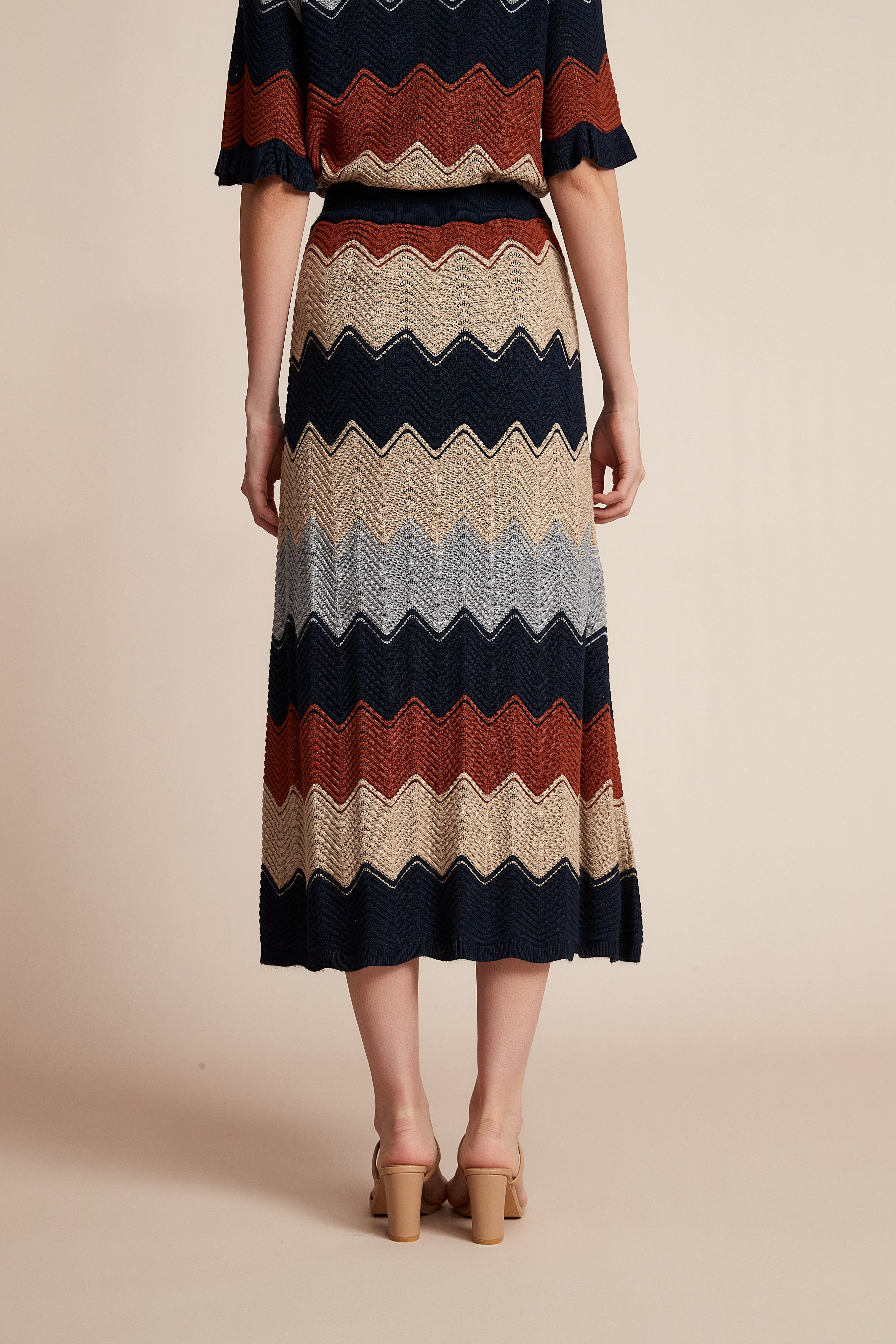 Yola Wide Midi Skirt in Knit Colors