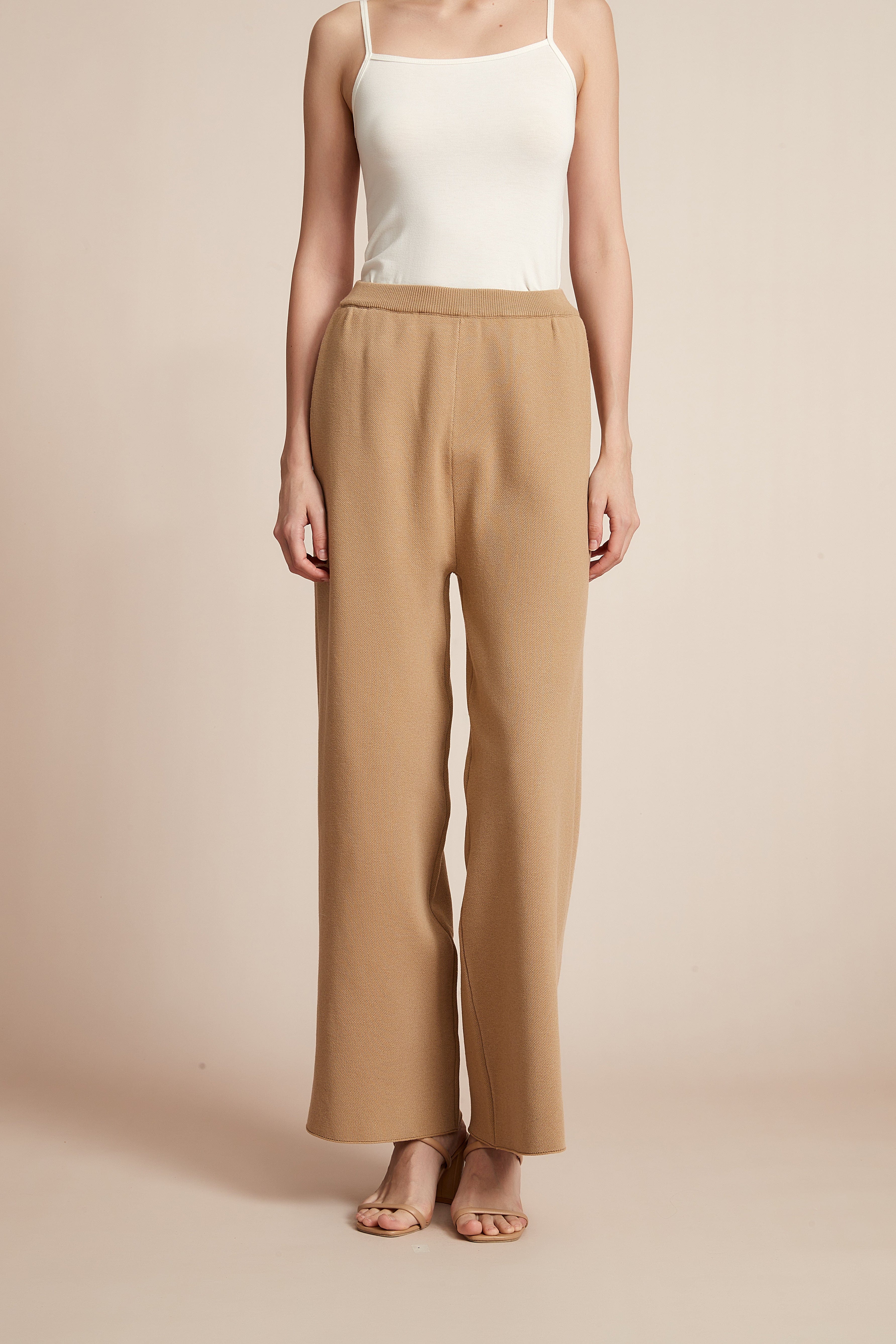 Yola Wide Plain Pants with Long Legs and High Waist