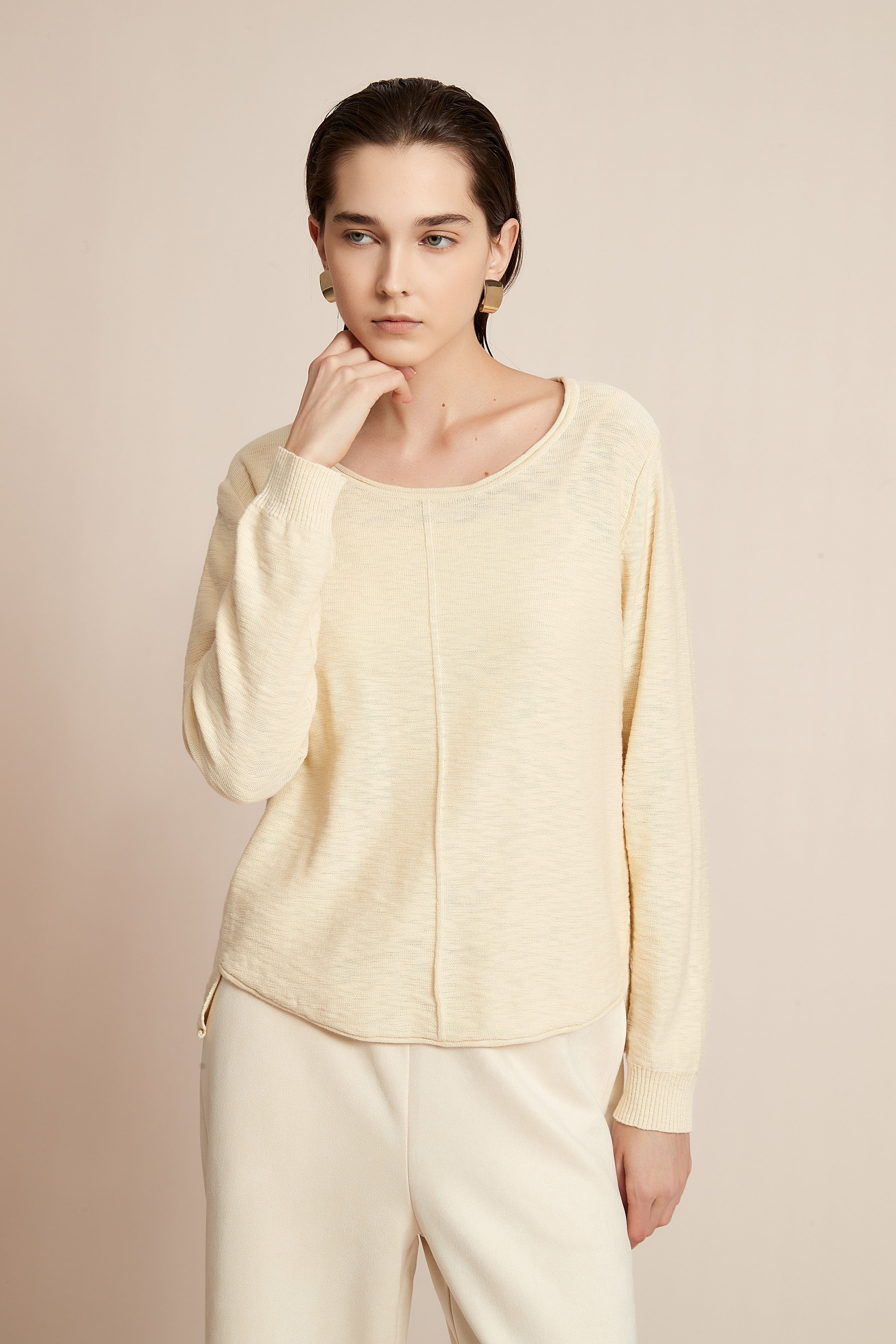 Yola Solid Blouse with Long Sleeves and Round Neck