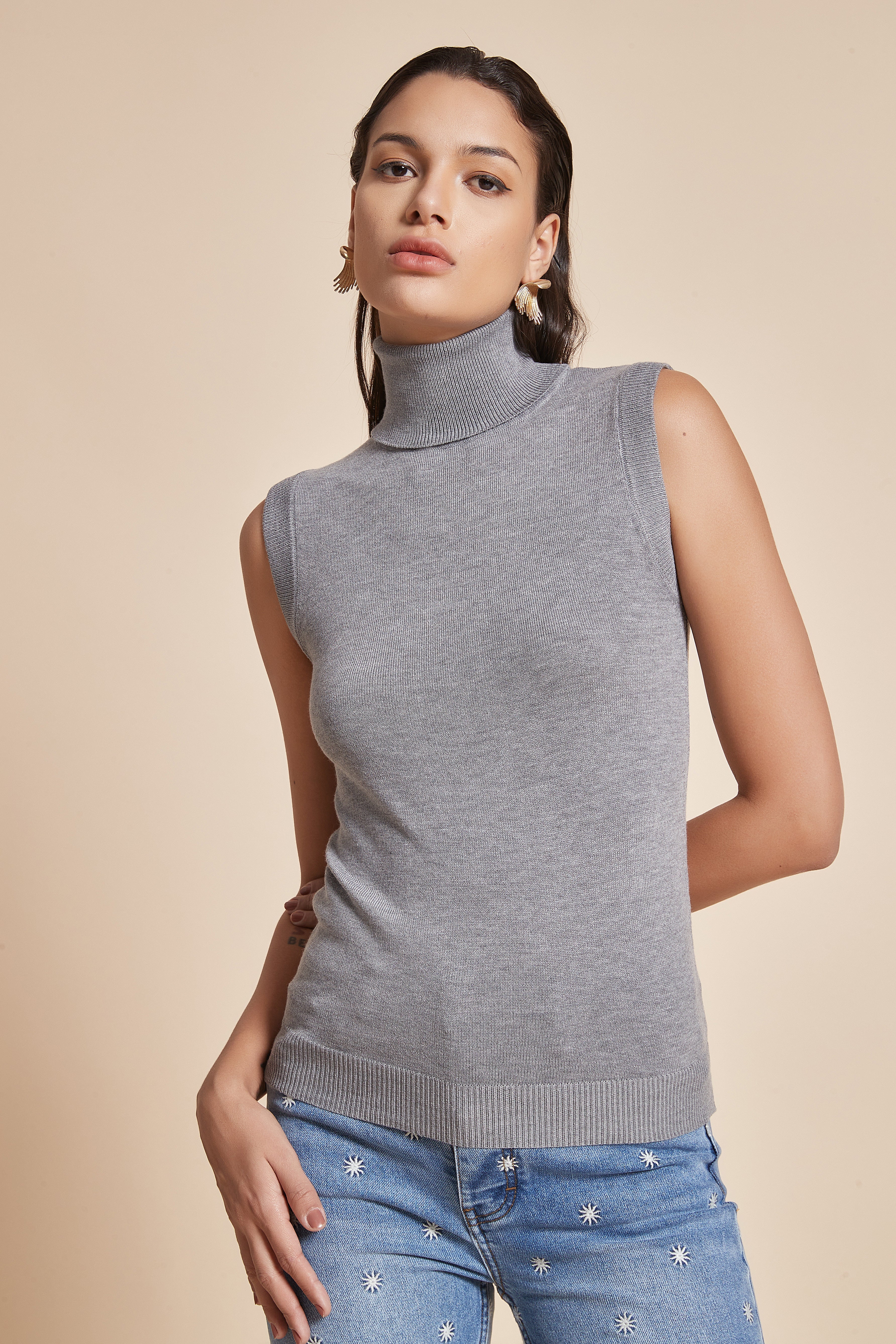 Plain Ribbed High-Neck Blouse with Half Sleeves