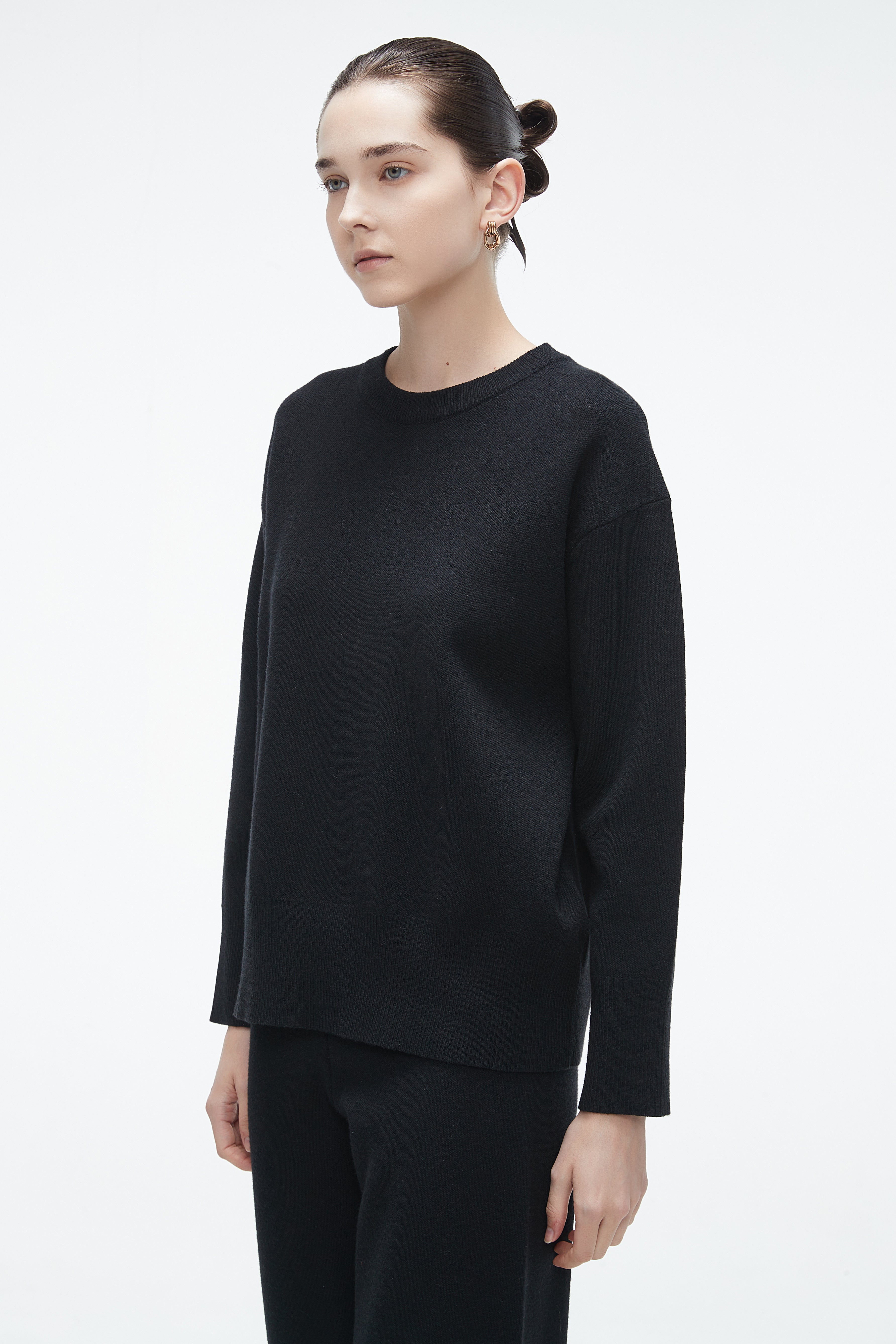 Yola Long-Sleeve Solid Winter Blouse