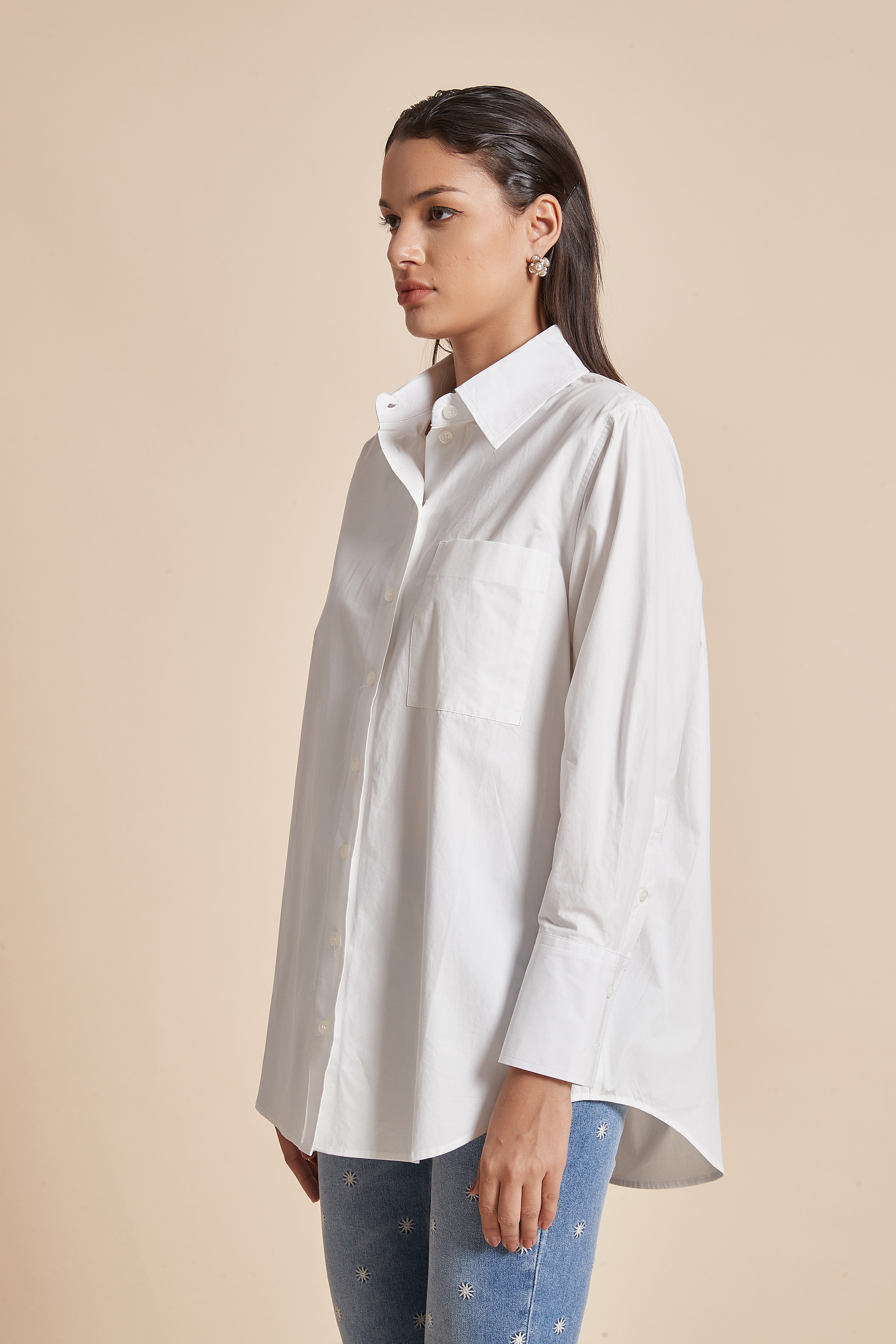 Yola Plain Hip-Length Women's Blouse with Long Sleeves, Shirt Collar, and Front Buttons