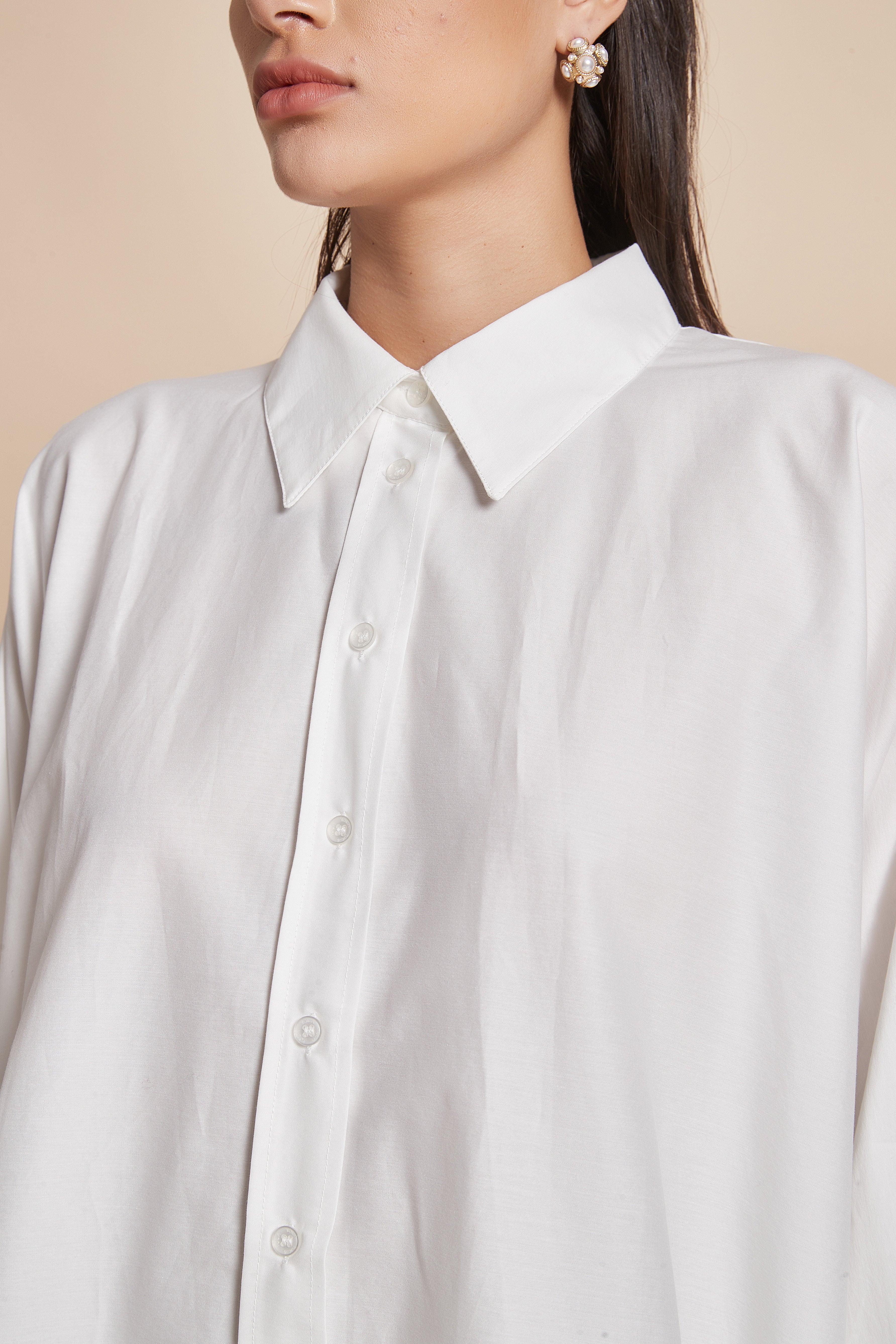 Yola Plain Long-Sleeve Women's Blouse with Shirt Collar and Front Buttons