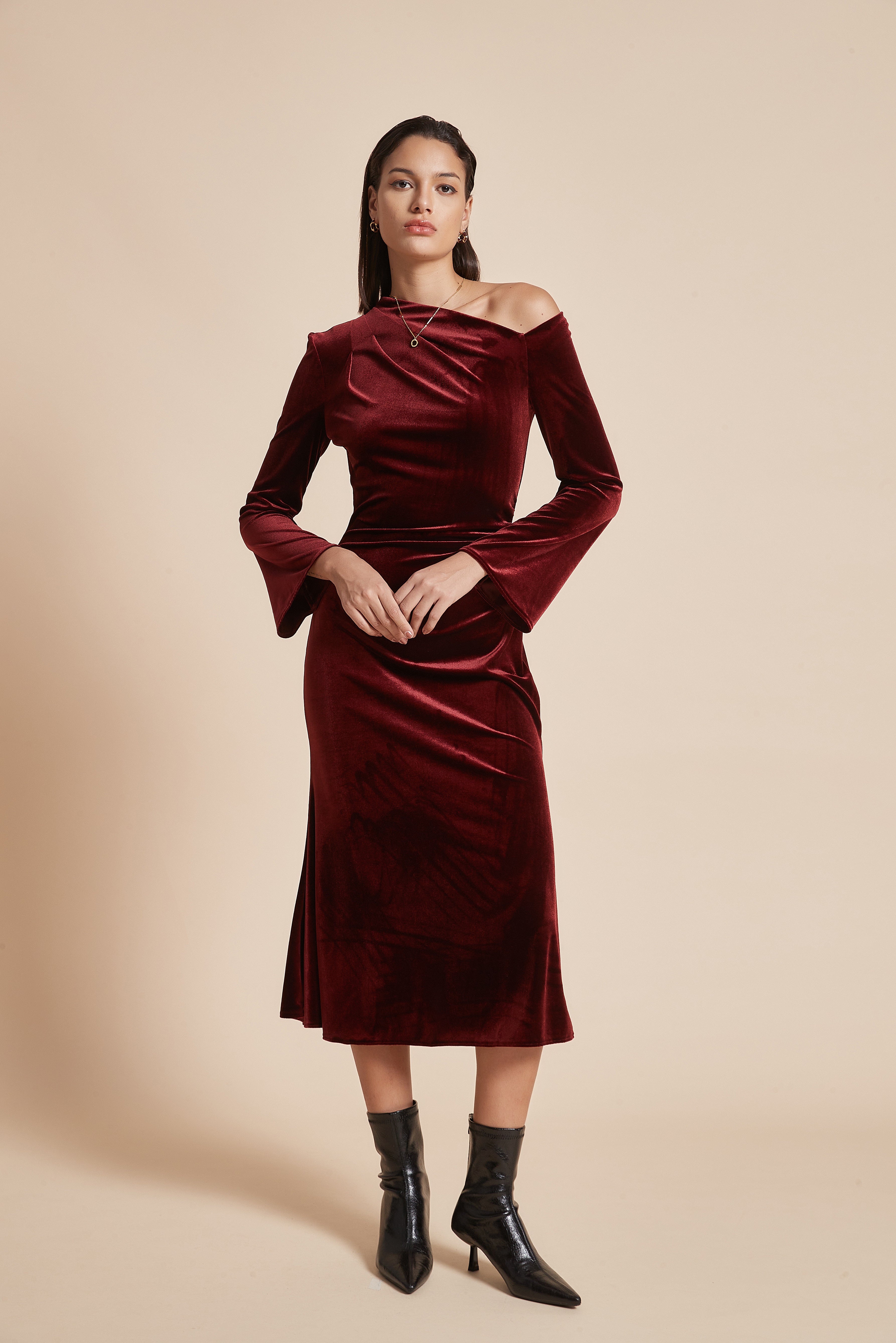 Plain Off-Shoulder Midi Women's Dress with Long Sleeves
