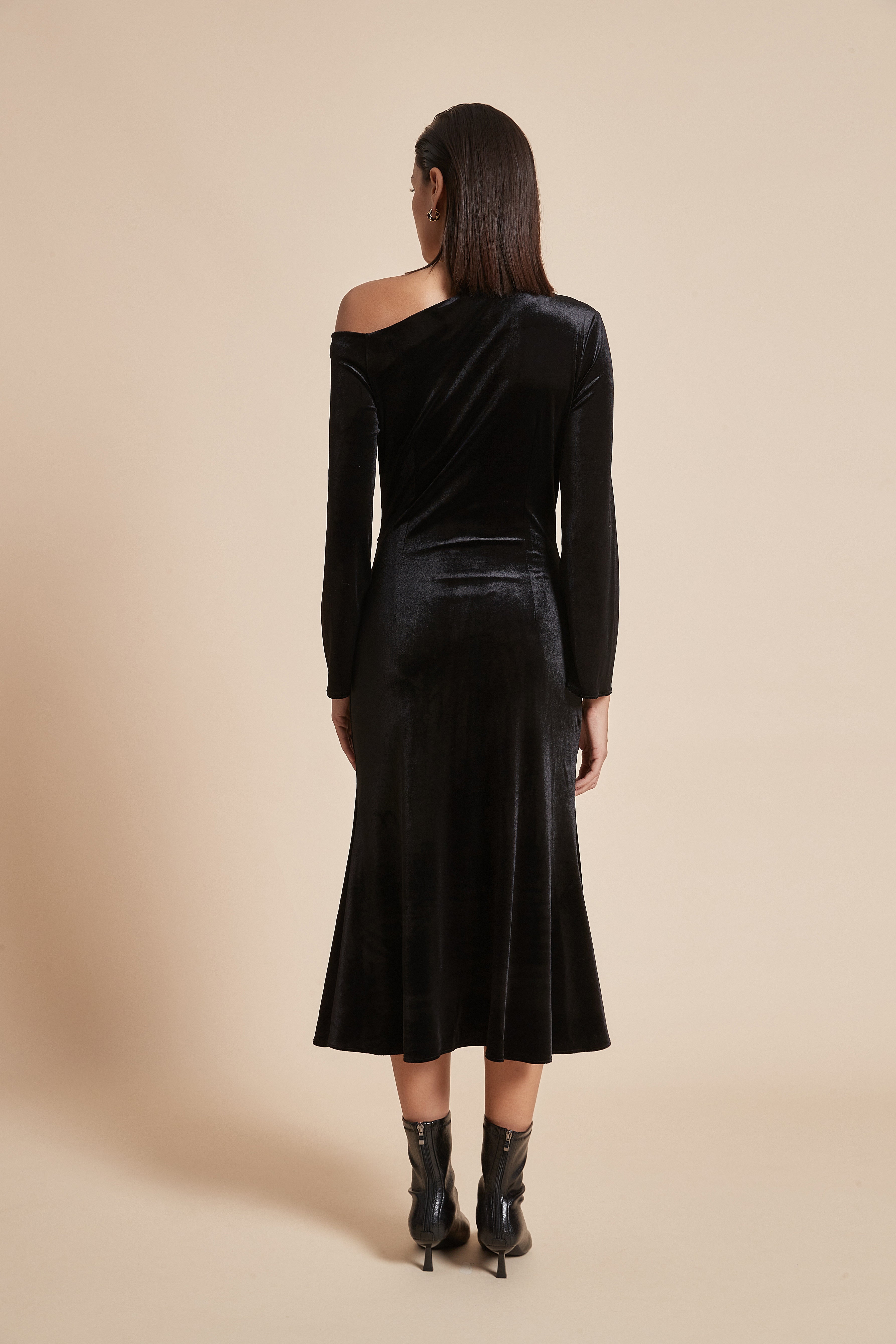 Plain Off-Shoulder Midi Women'S Dress With Long Sleeves
