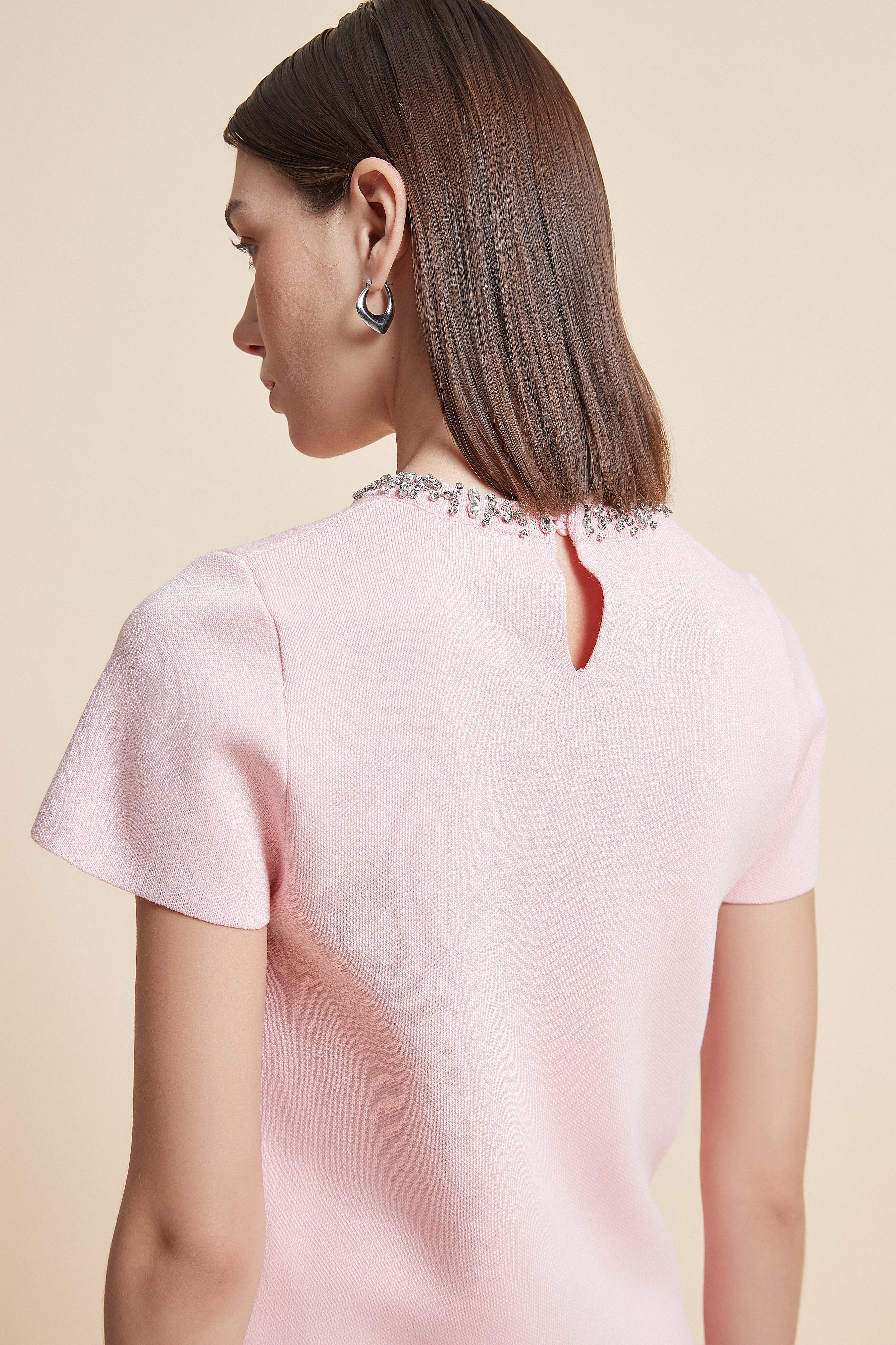 Plain Waist-Length Short-Sleeved Top