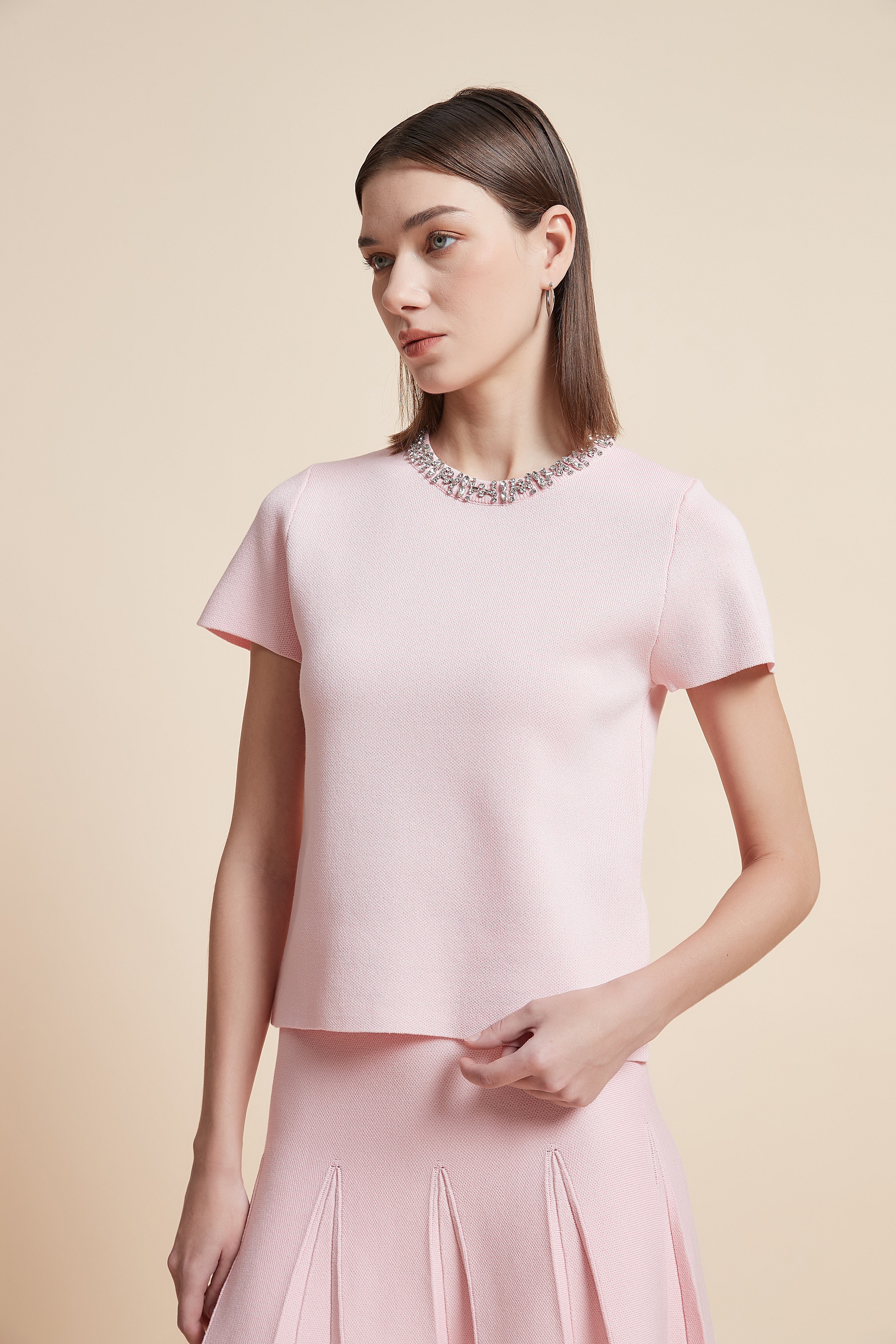 Plain Waist-Length Short-Sleeved Top