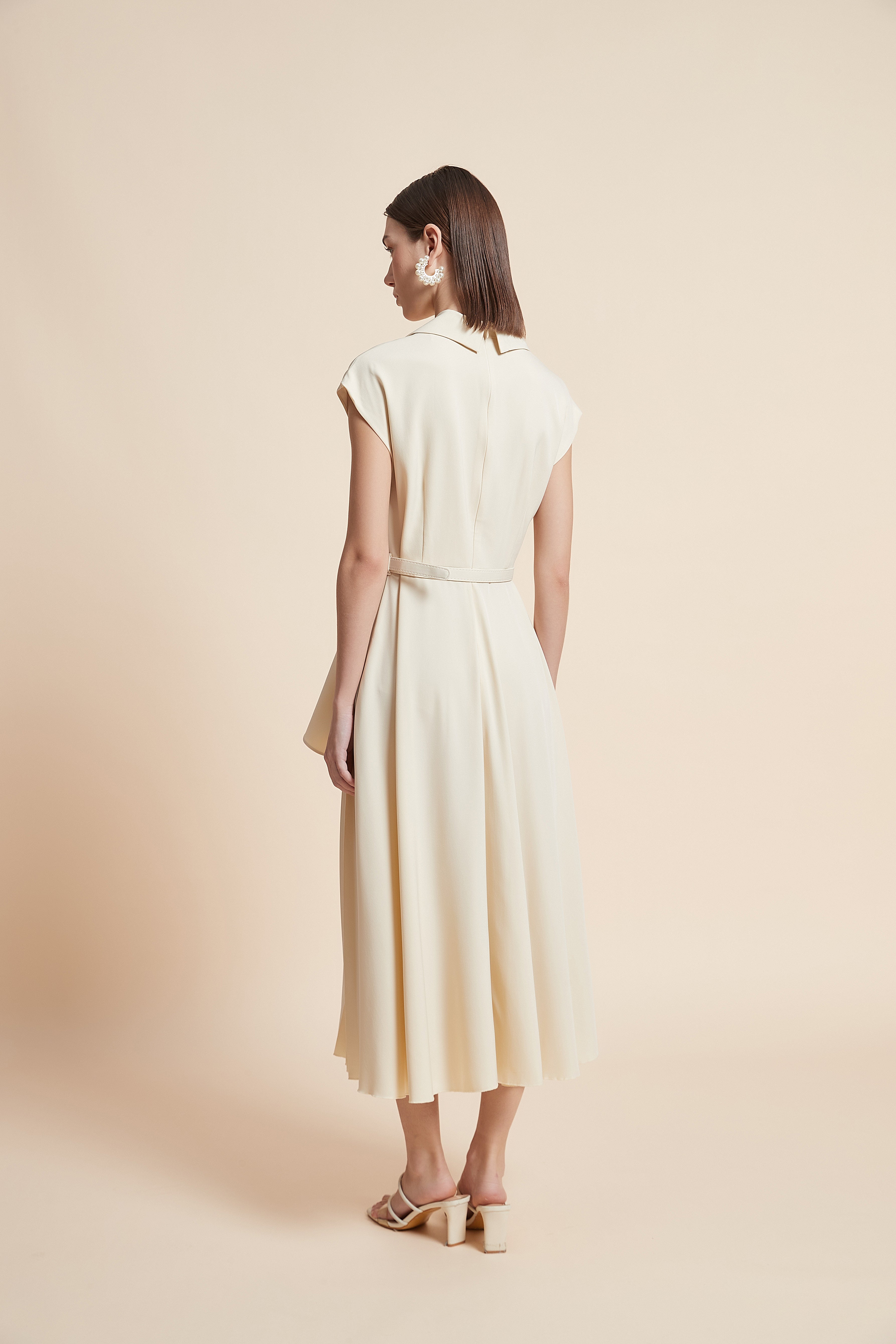 Sleeveless Pleated Midi Dress