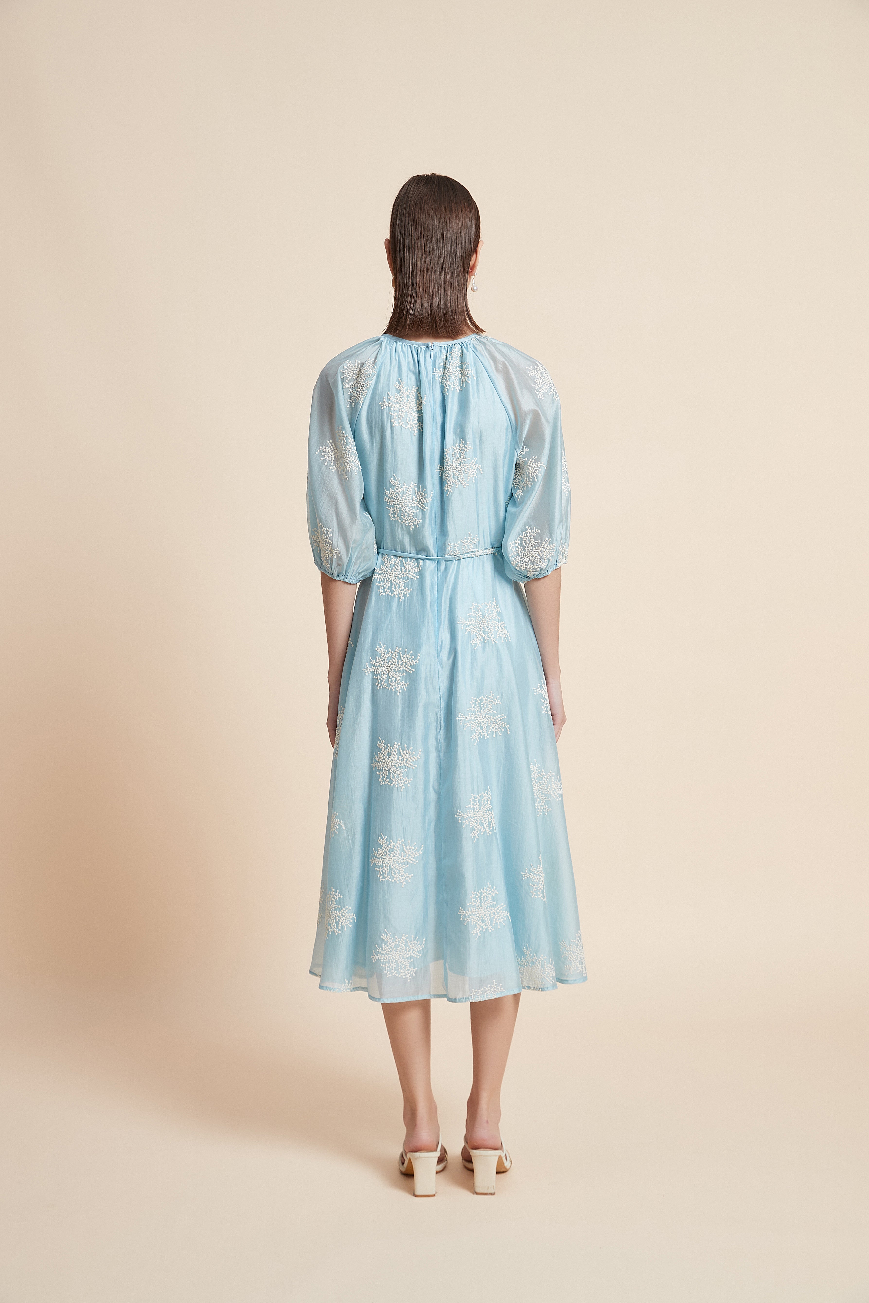 فستان ميدي نصف كم مورد