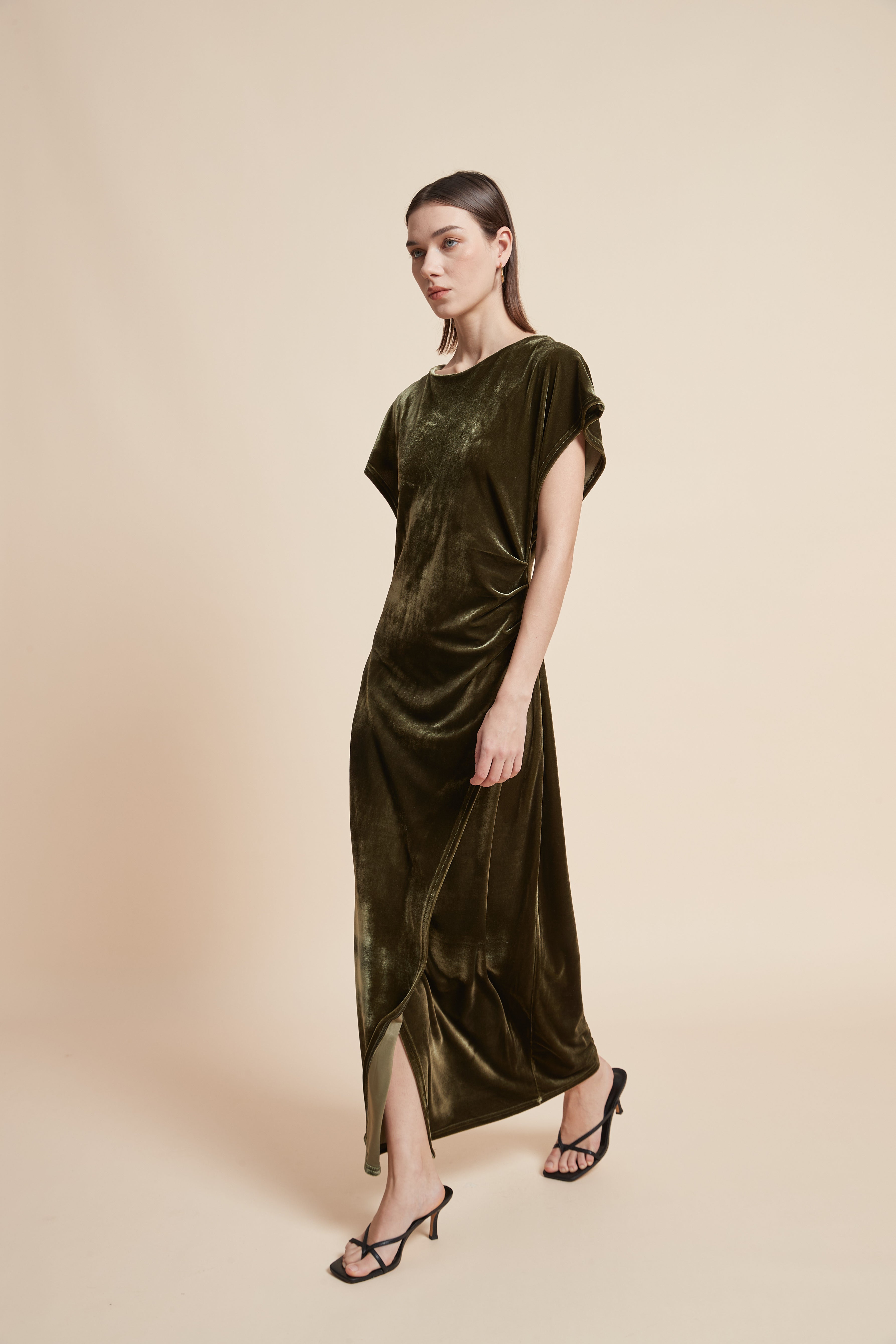 Short-Sleeved Plain Dress