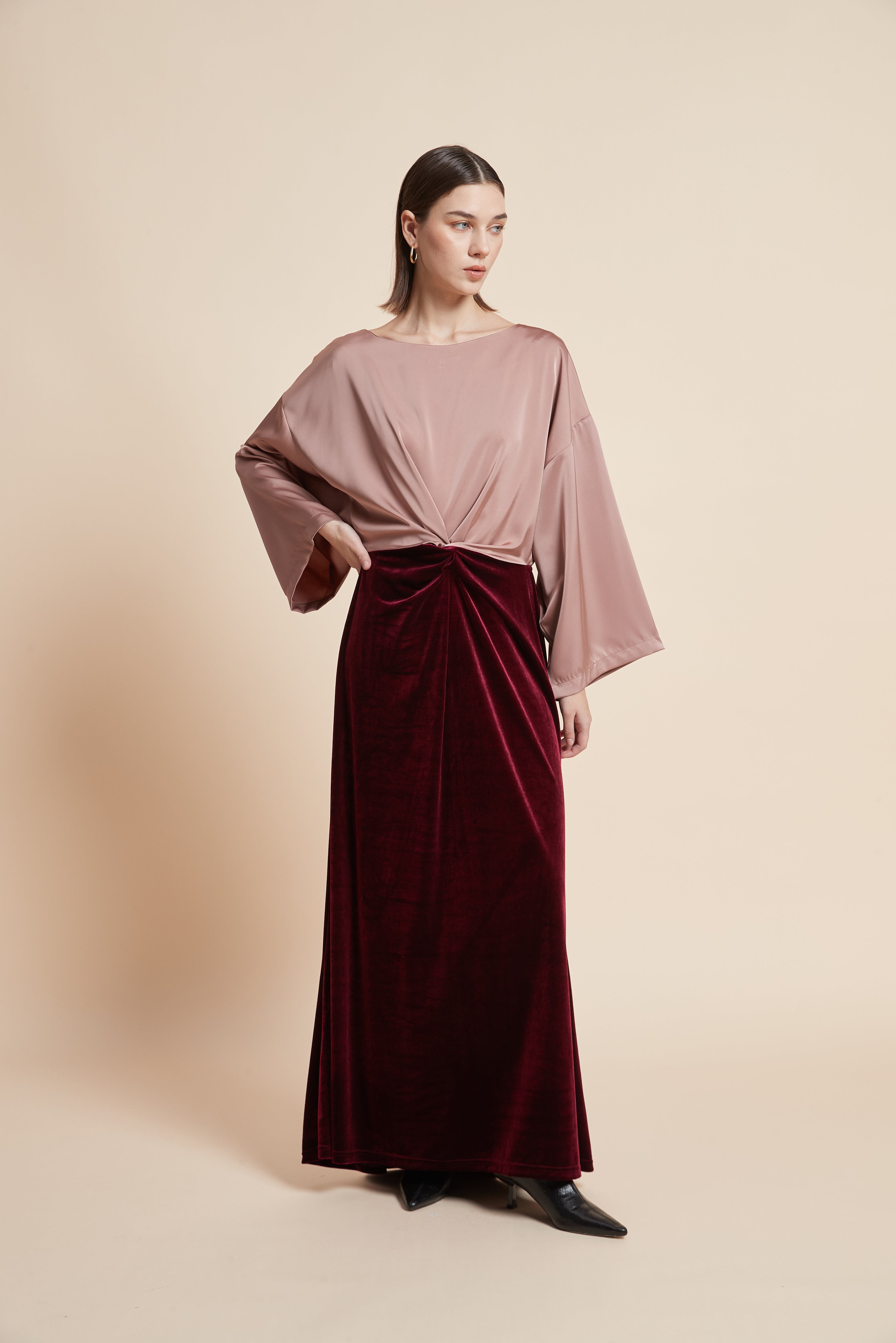 Long-Sleeved Plain Maxi Dress