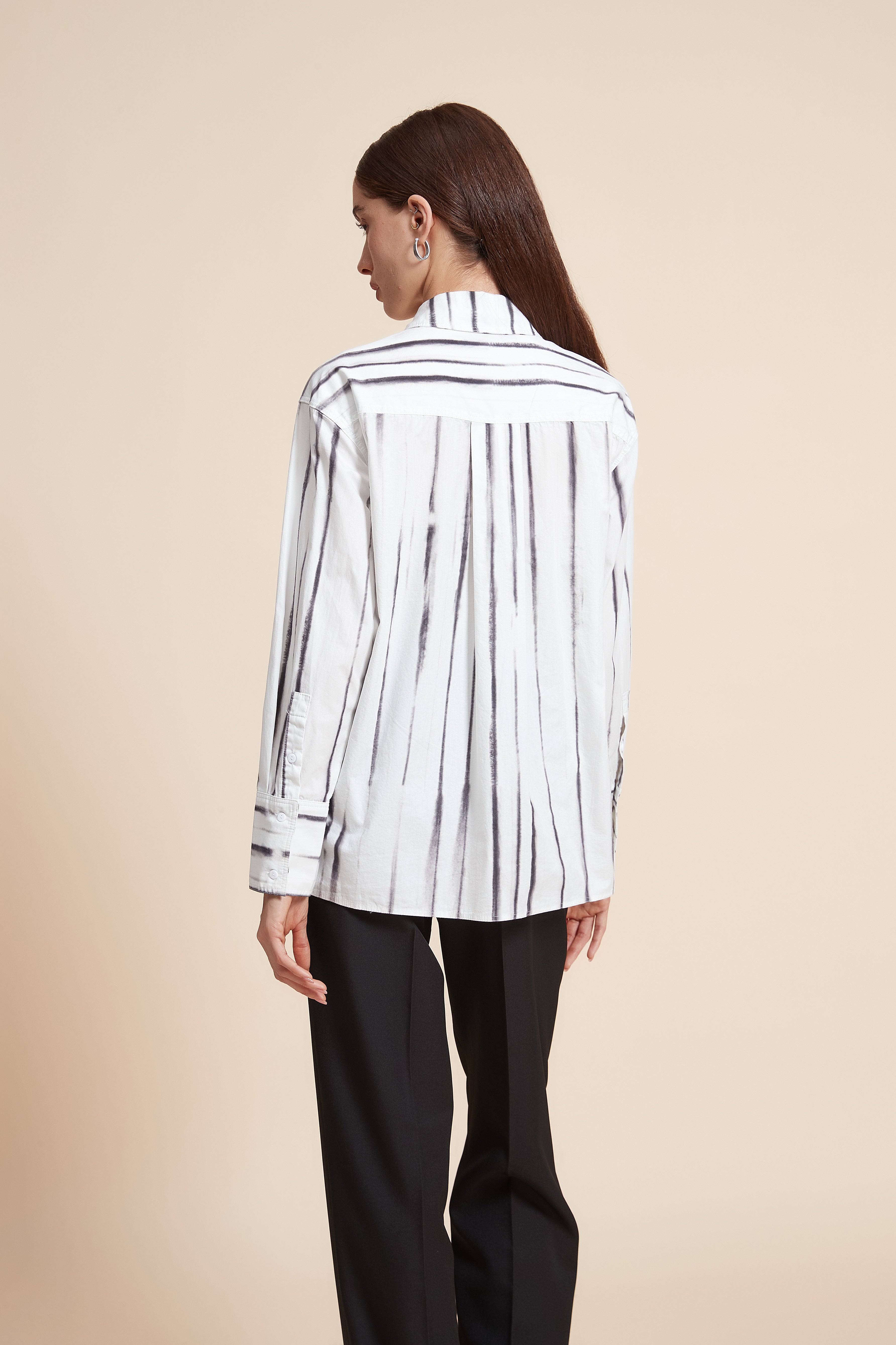 Striped Long Sleeve Mid-Length Shirt