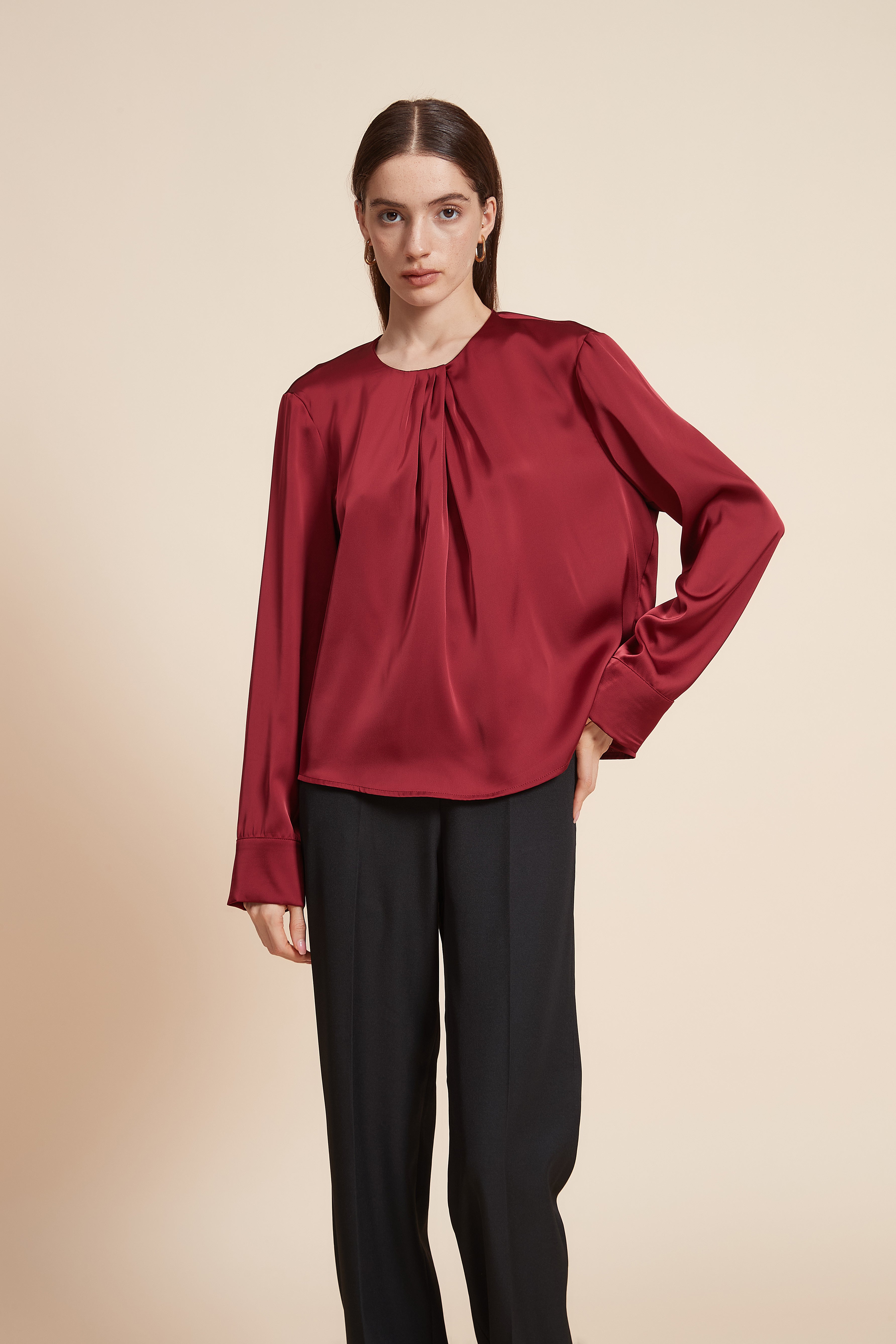 Loose-Fit Long Sleeve Plain Blouse