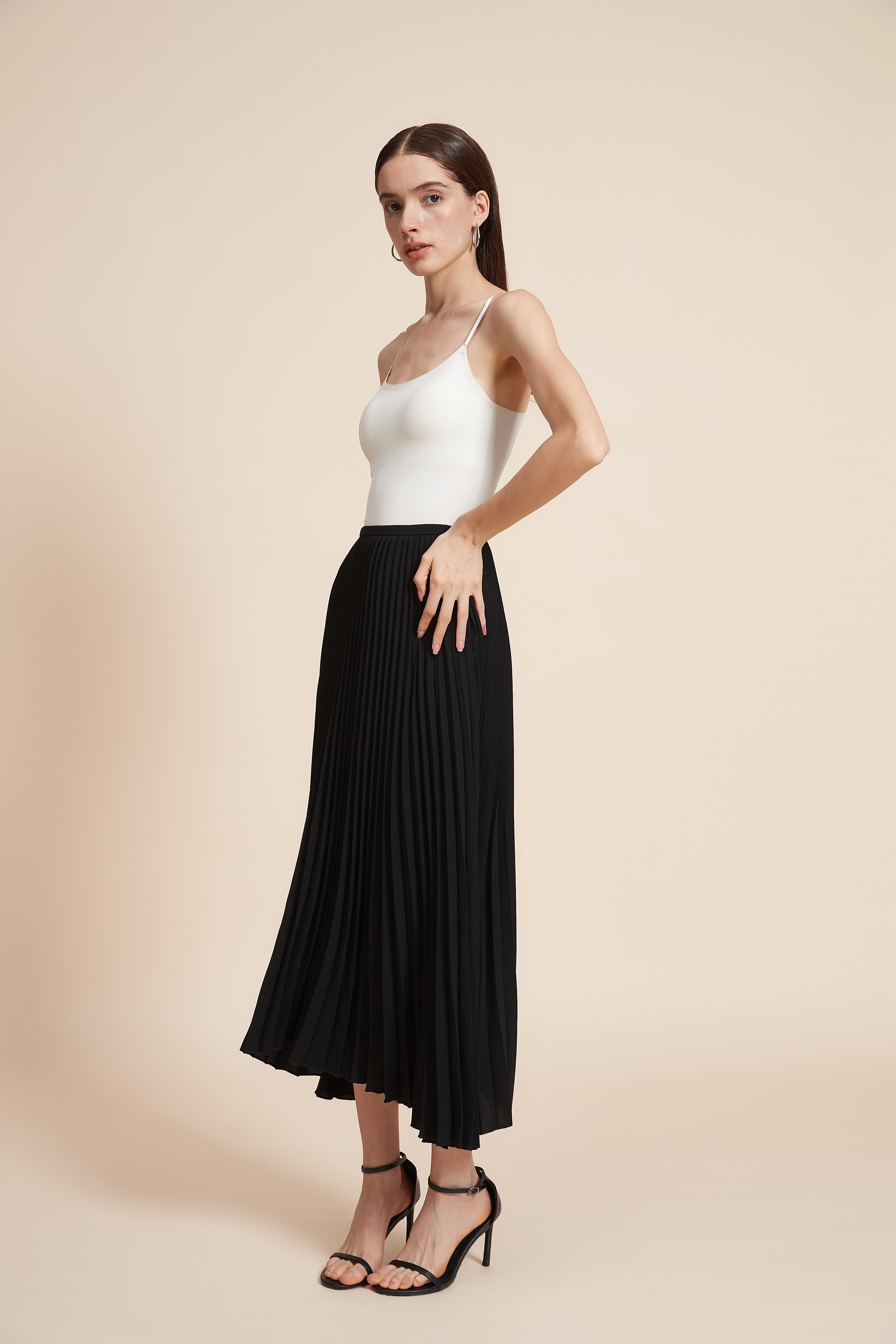 Plain Pleated Midi Skirt