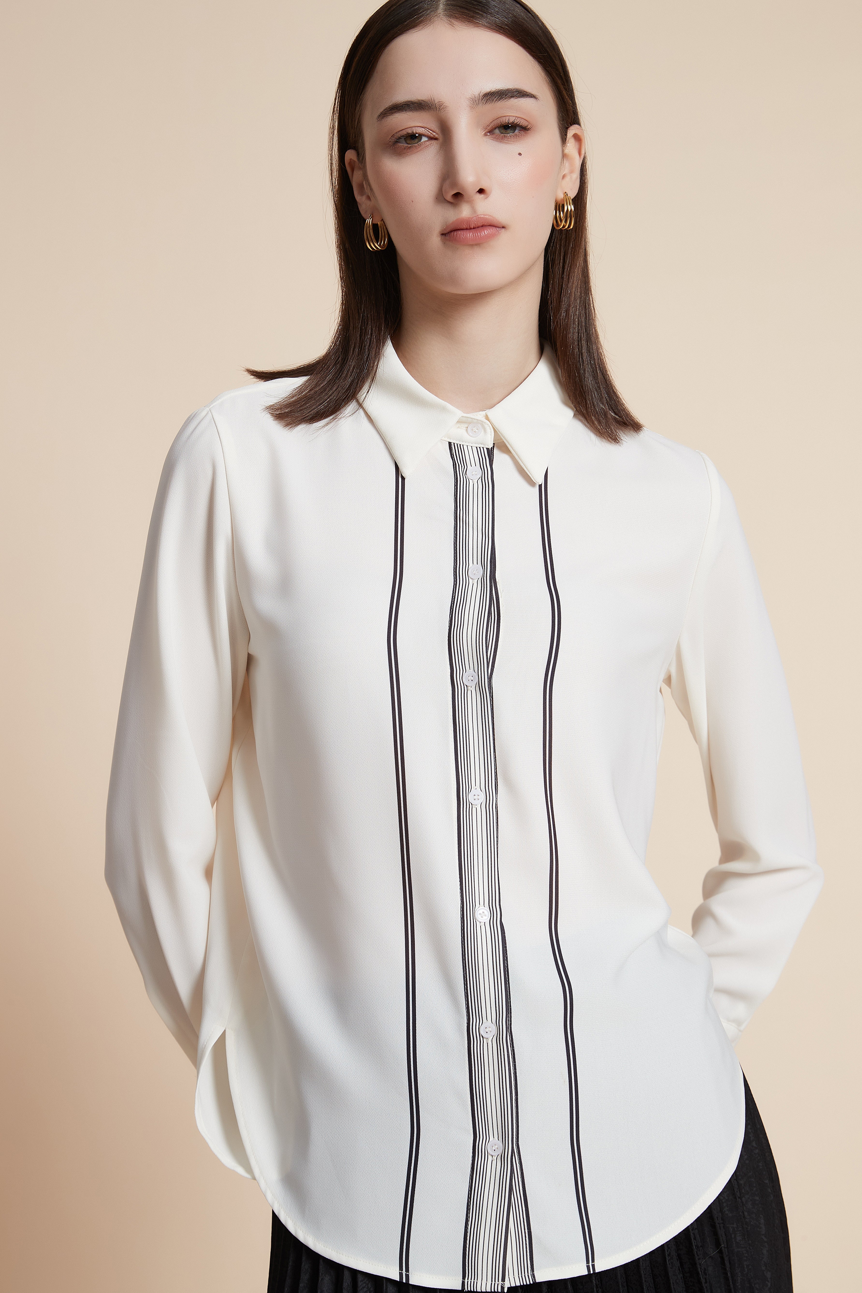 Long-sleeved striped shirt