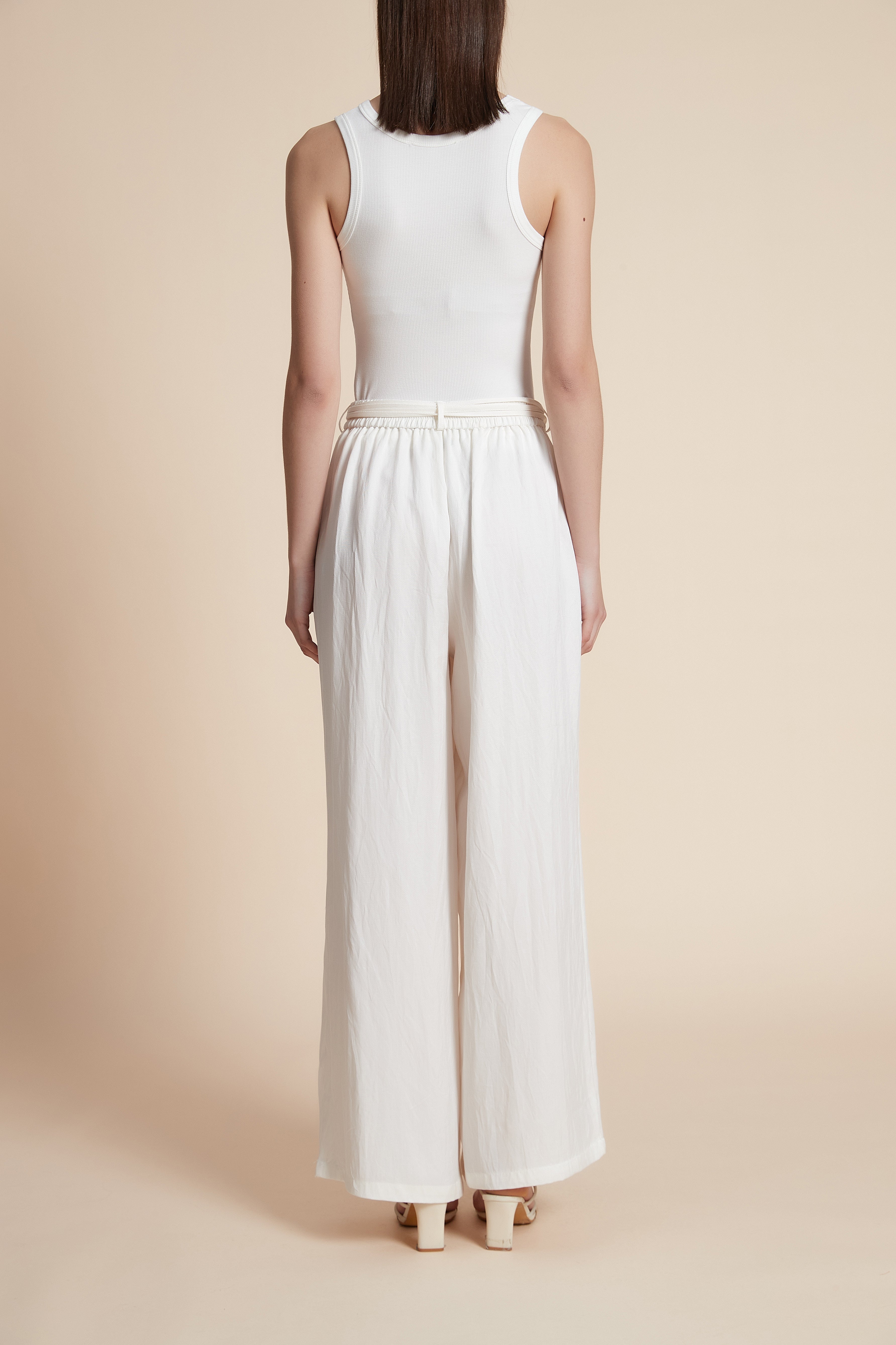 بنطلون واسع طويل سادة