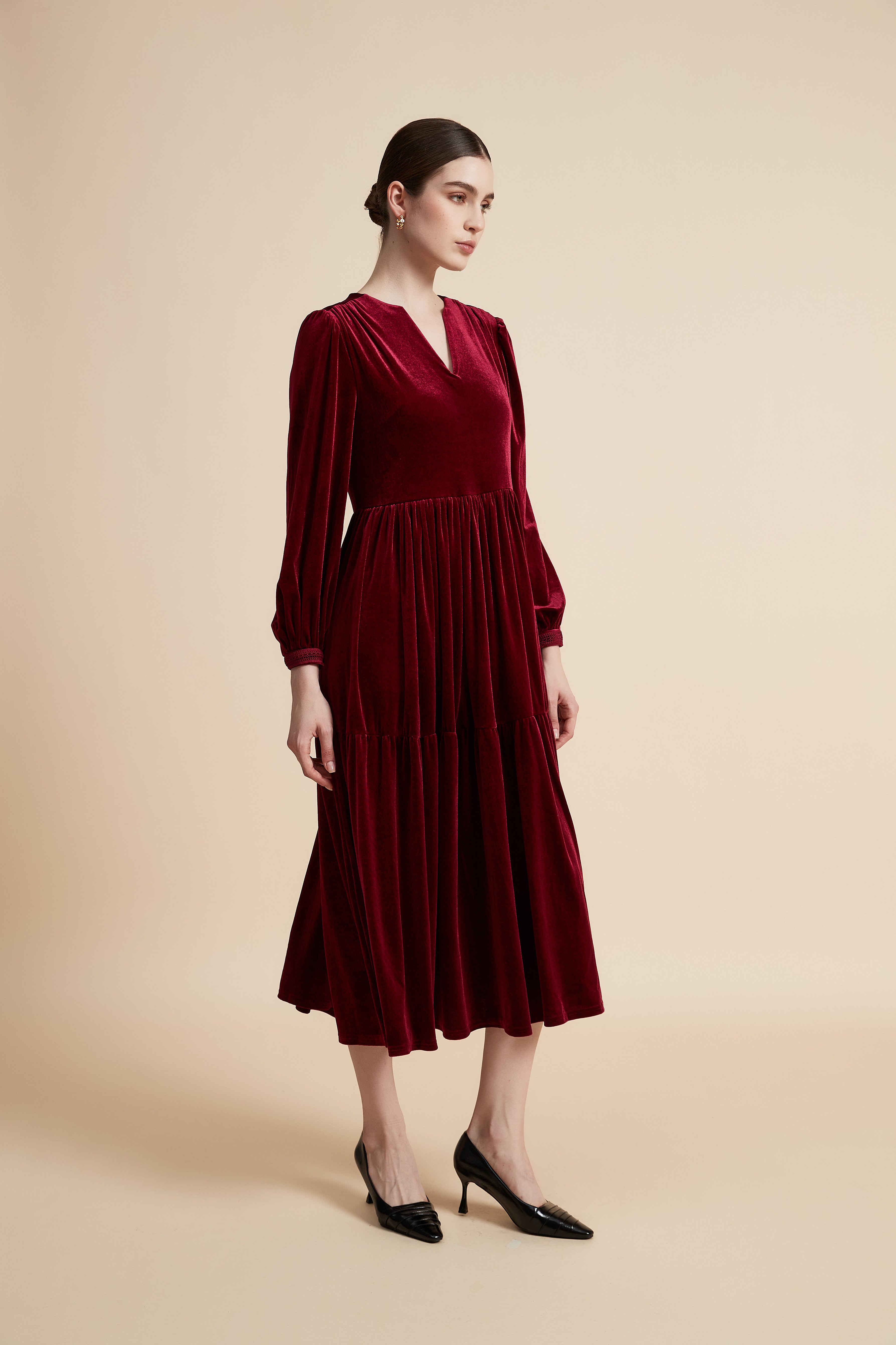 Solid Ruffled Long Sleeve Midi Dress
