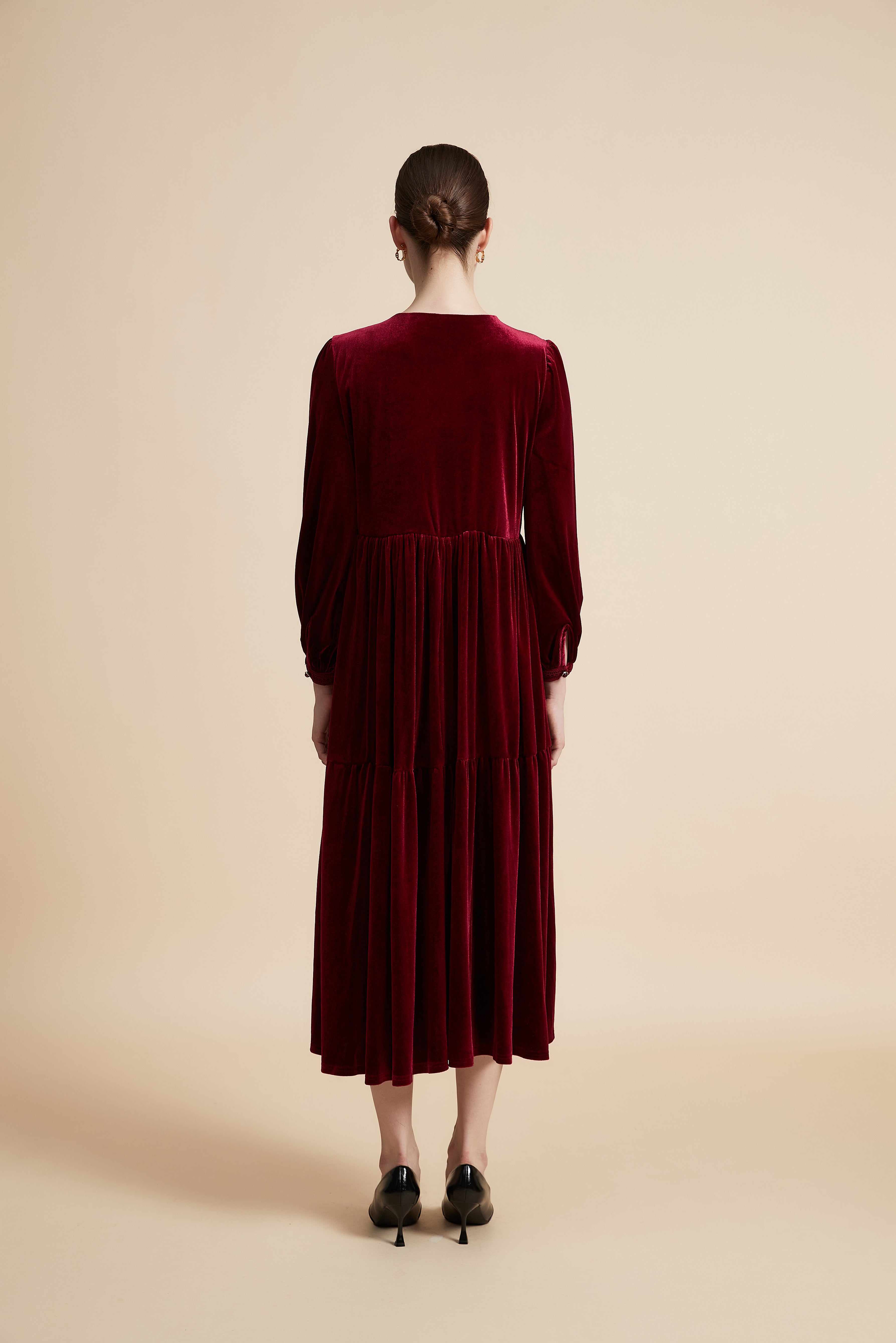 Solid Ruffled Long Sleeve Midi Dress