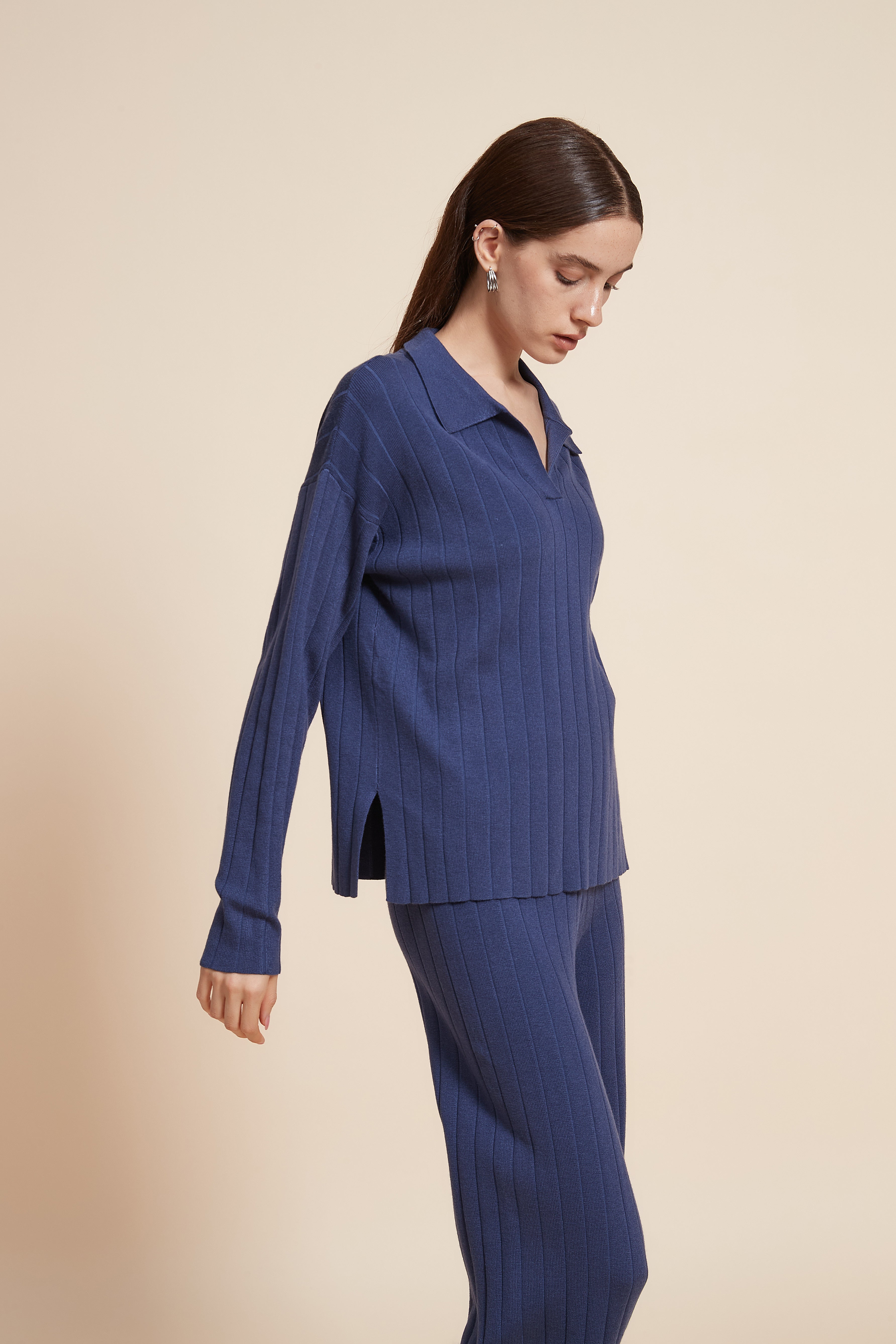 Plain Ribbed Mid-Length Blouse With Long Sleeves