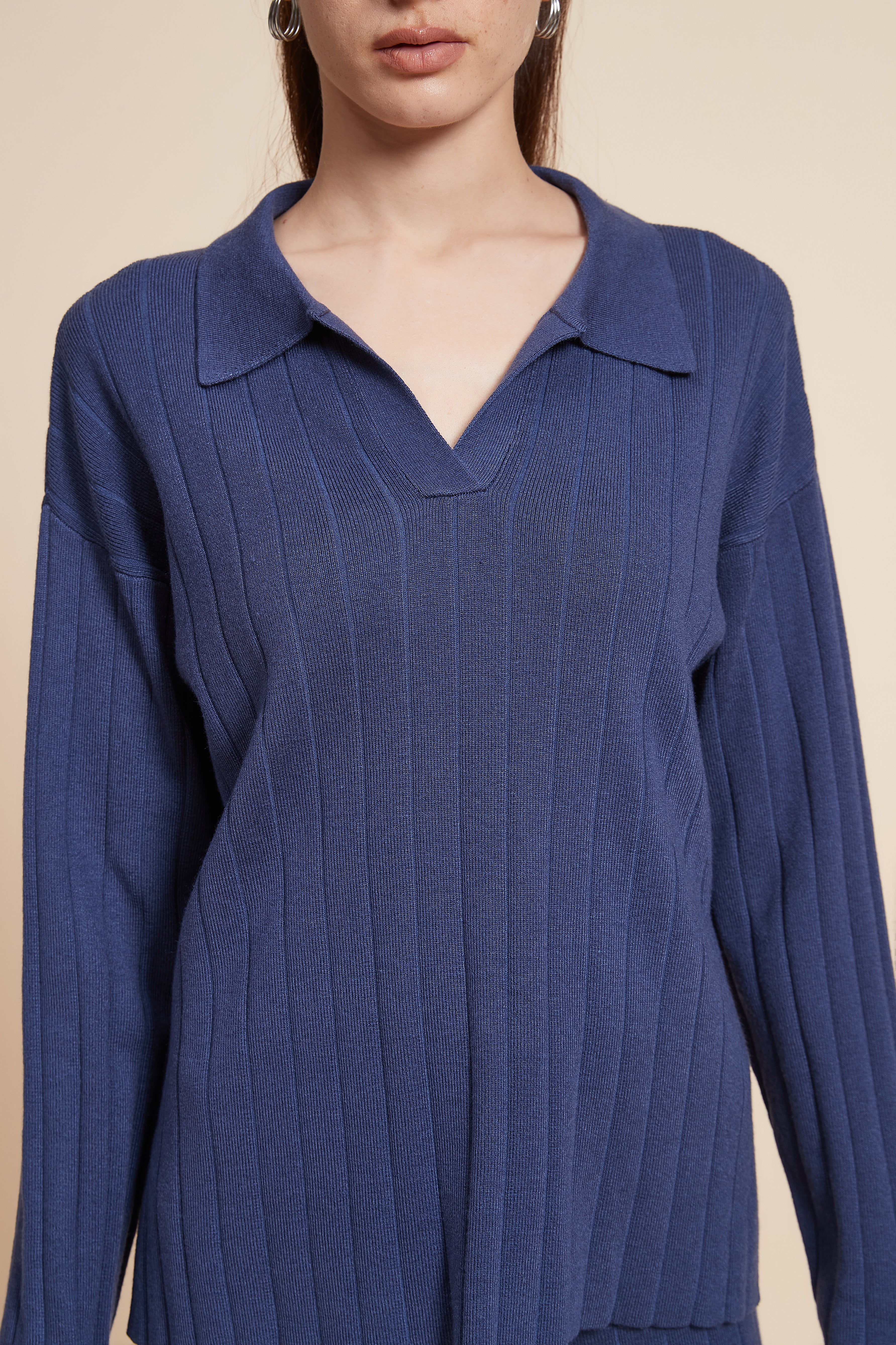 Plain Ribbed Mid-Length Blouse With Long Sleeves