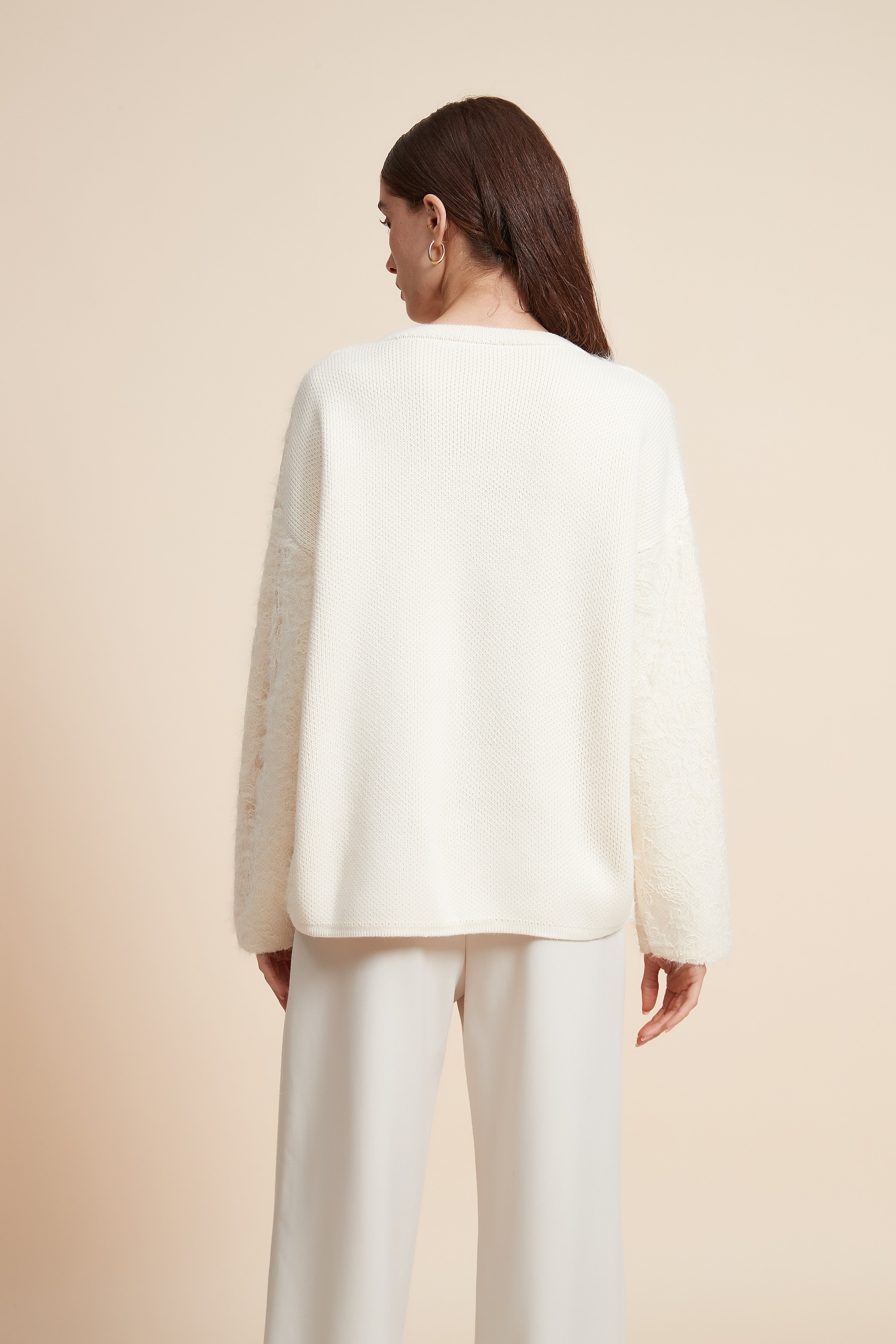 Plain Fur Sweater with Long Sleeves