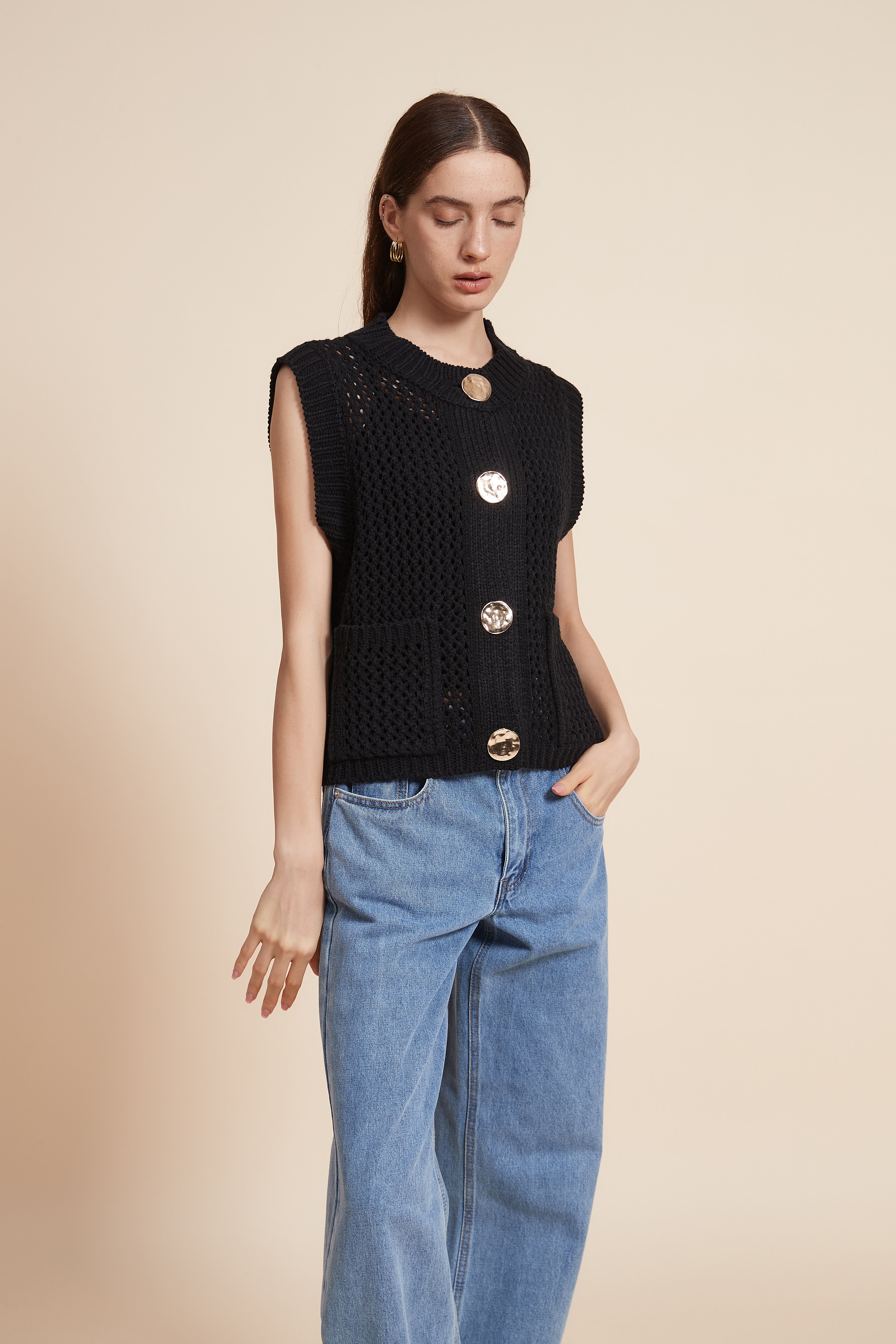 Plain Knitted Sleeveless Sweater