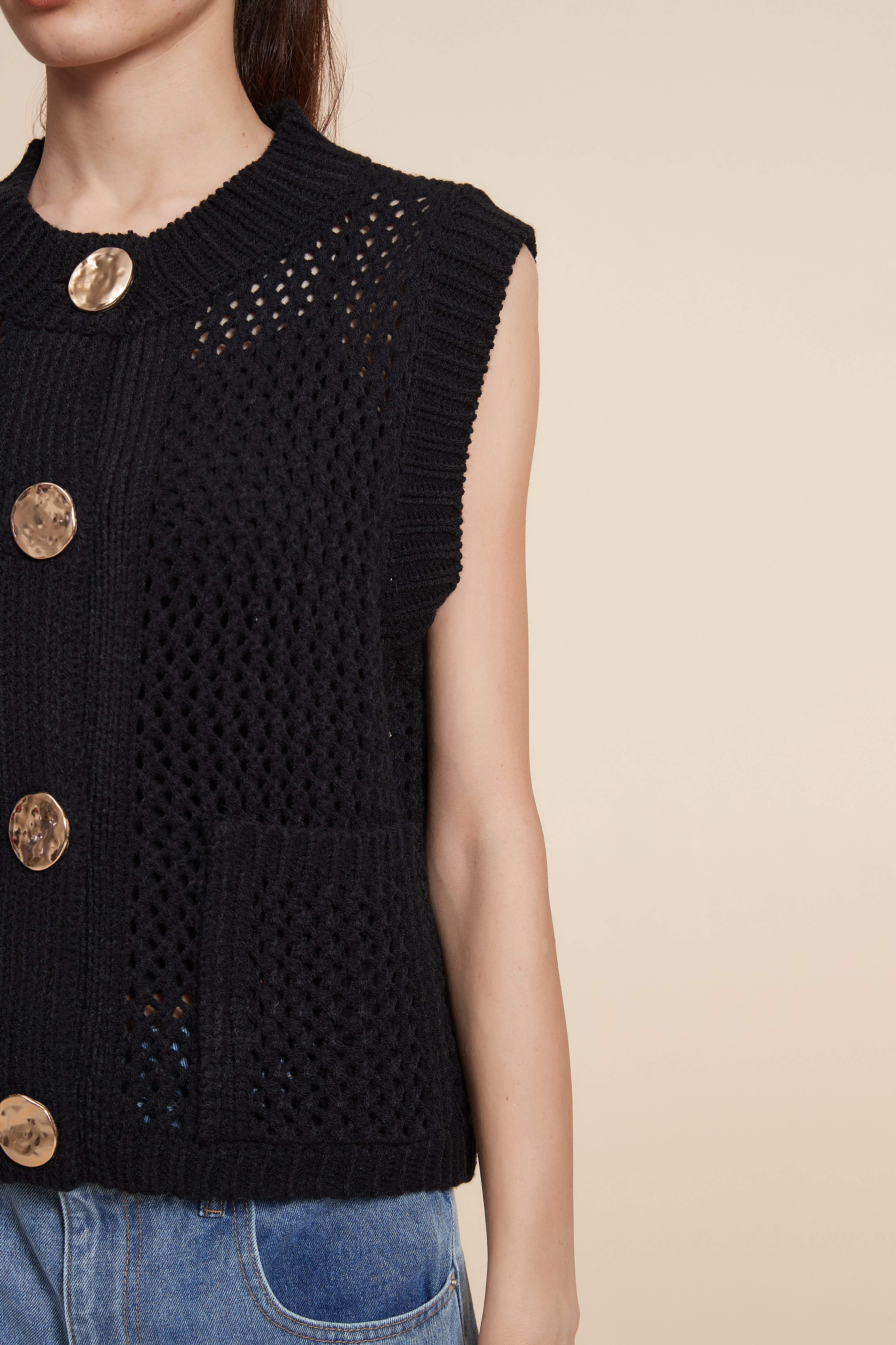 Plain Knitted Sleeveless Sweater