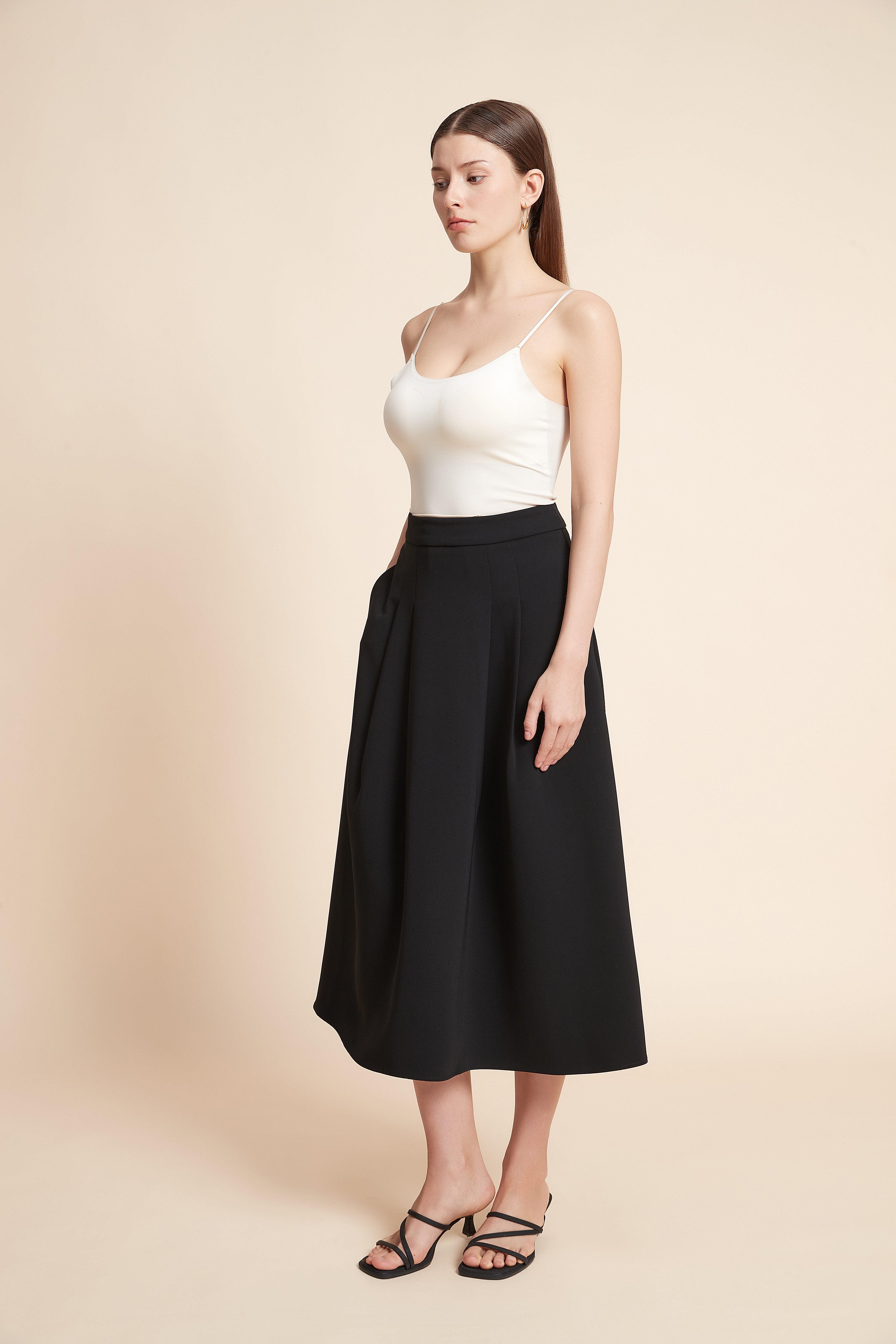 Wide Midi Skirt With Pockets