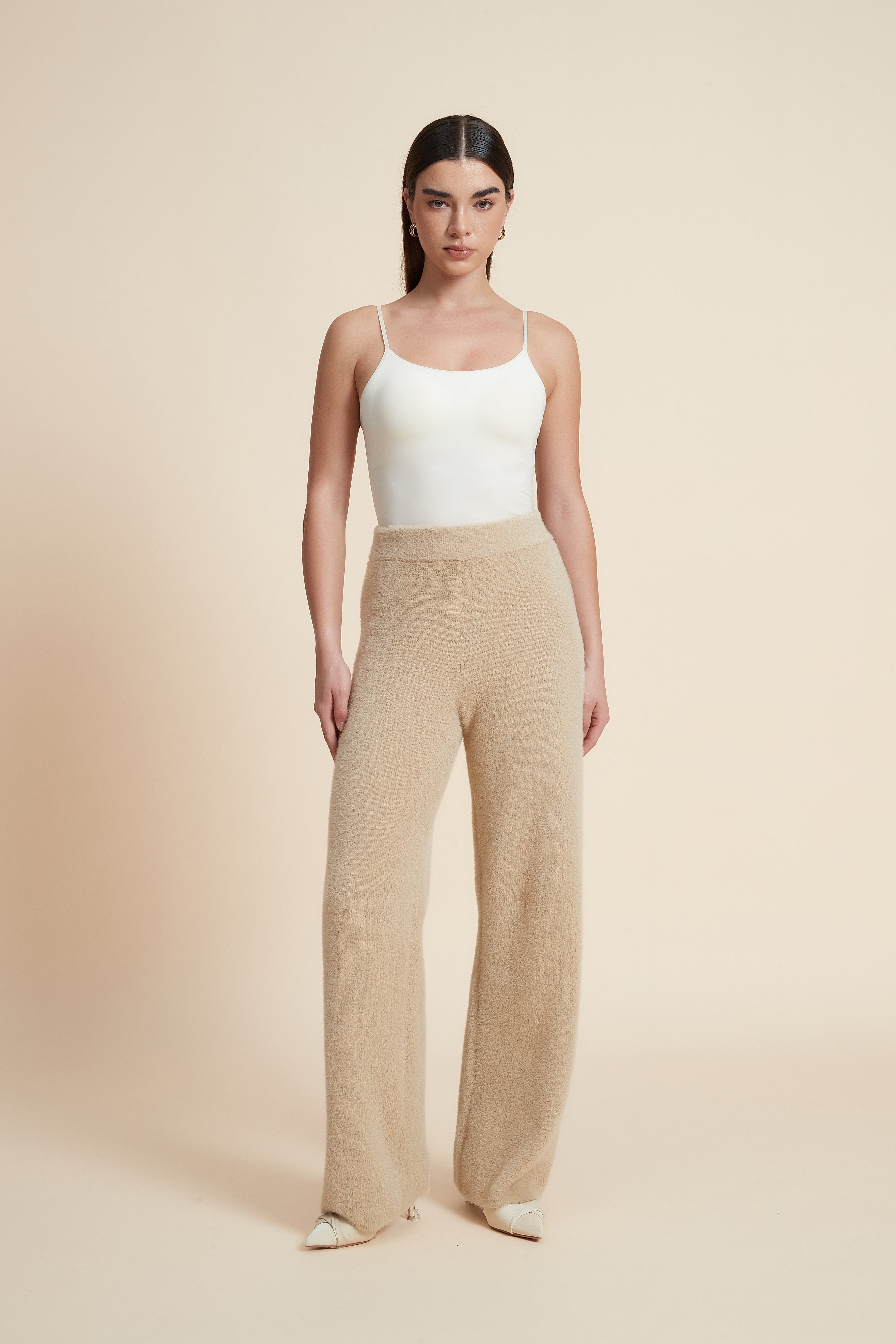 بنطلون طويل سادة برجل واسعة