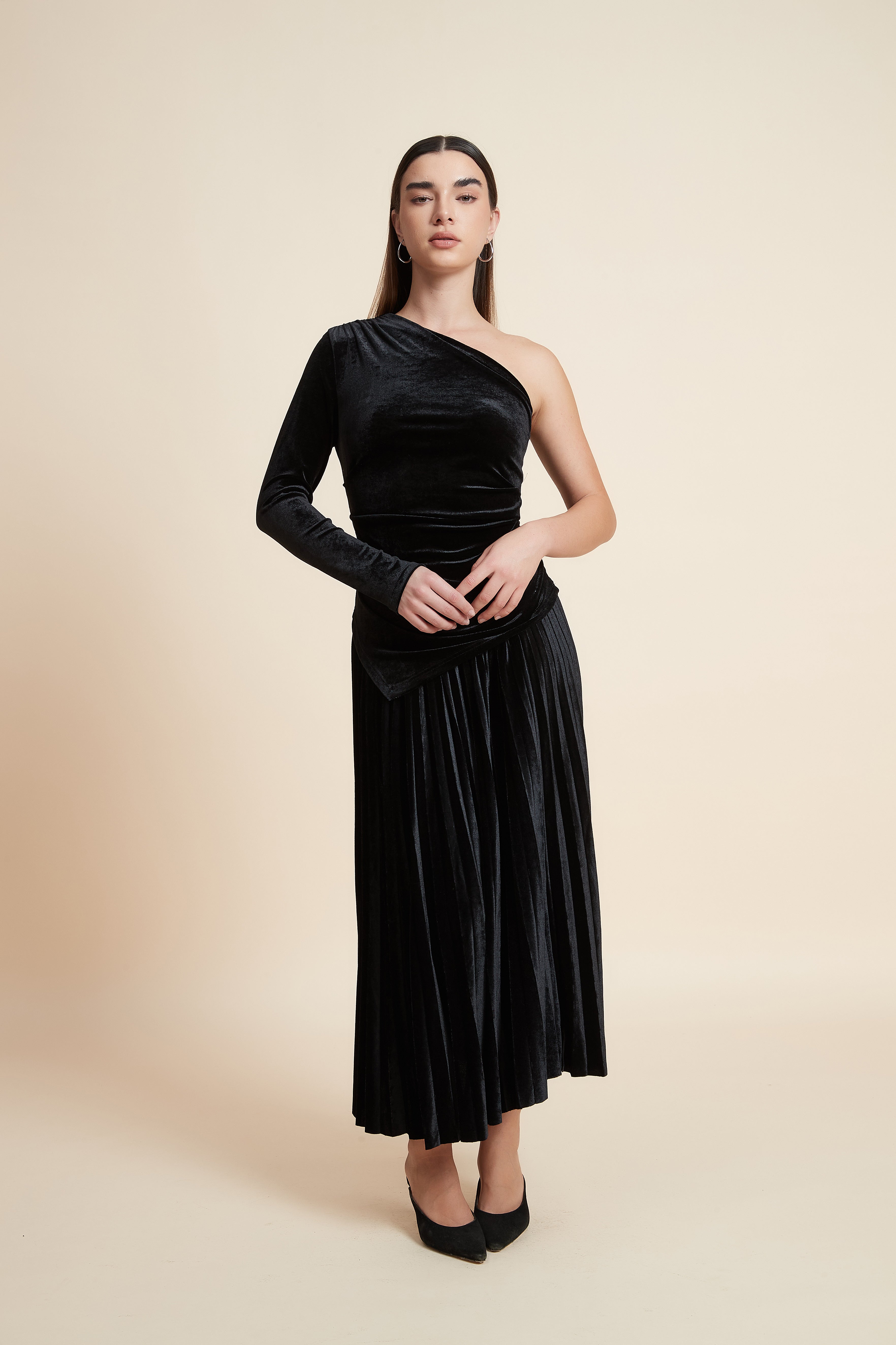 Solid Waist-Length One-Piece Top